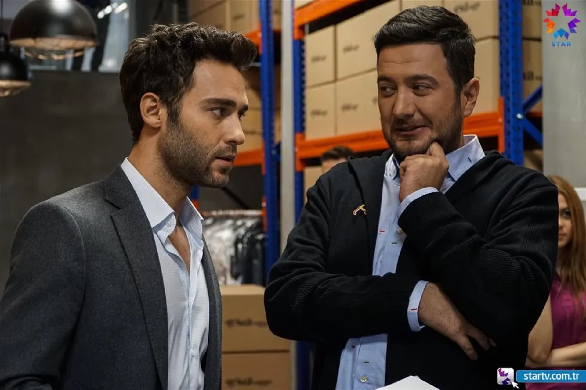 Seçkin Özdemir and Onur Büyüktopçu in Love for Rent (2015)