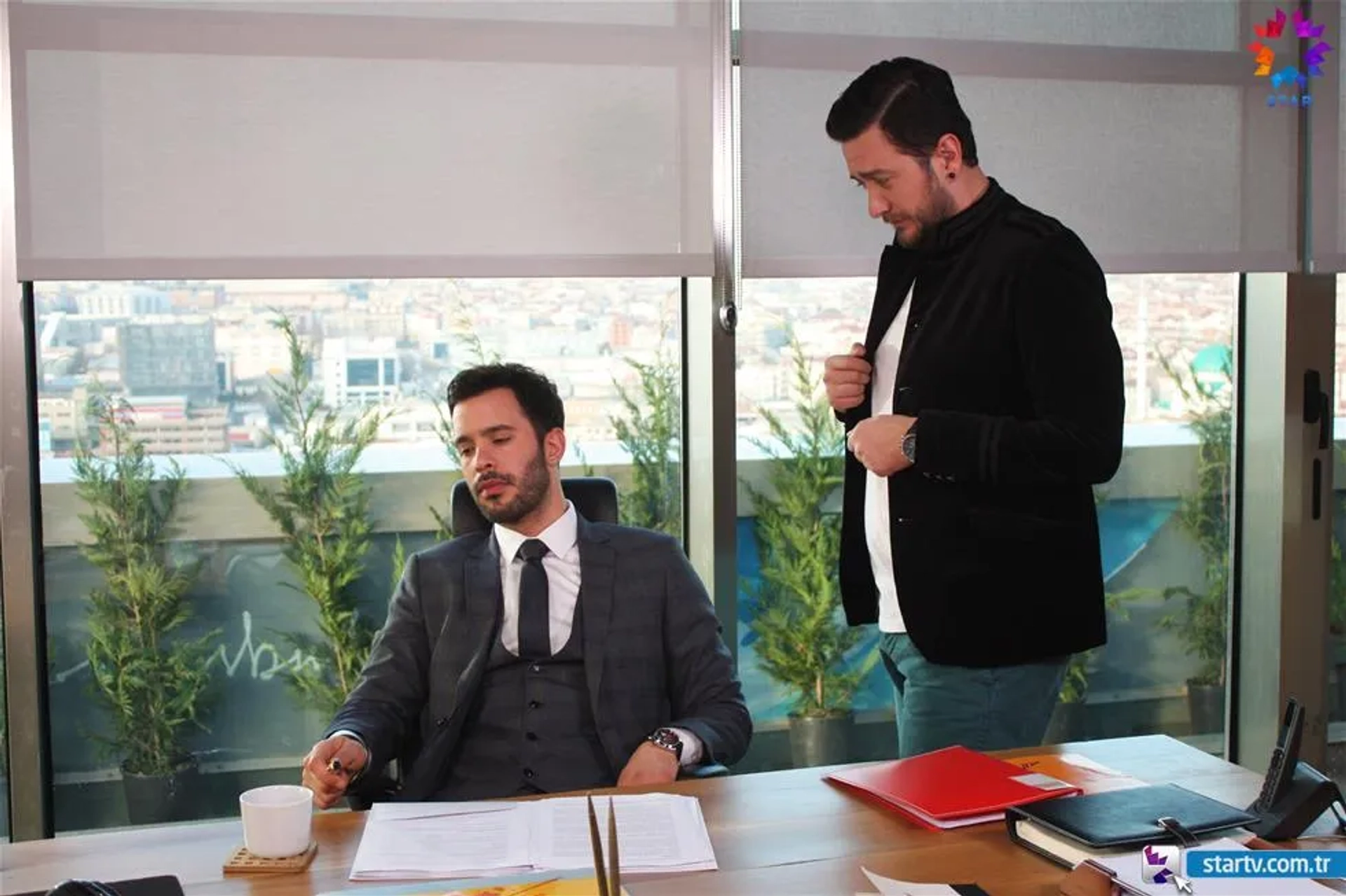 Baris Arduç and Onur Büyüktopçu in Love for Rent (2015)