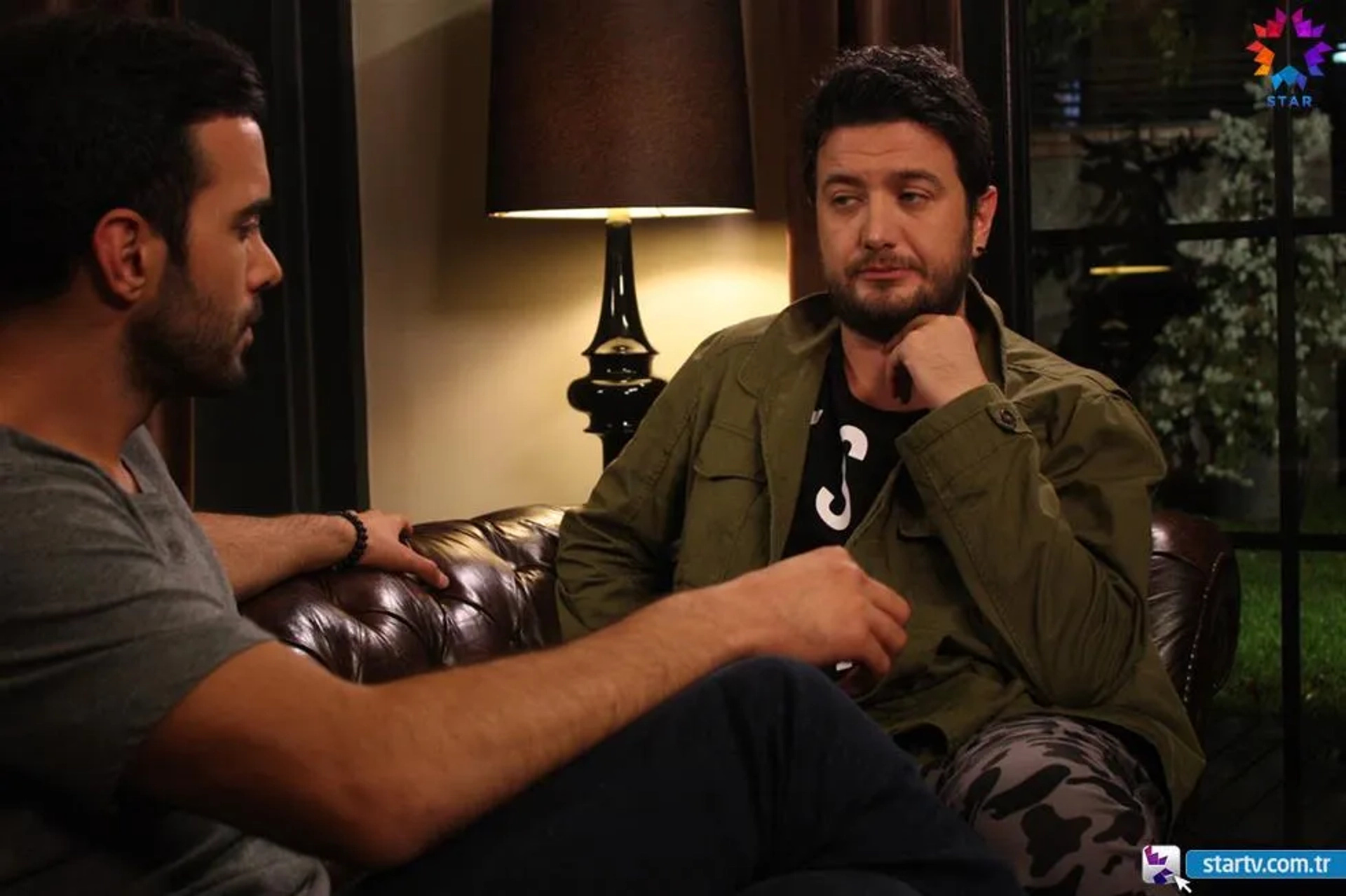 Baris Arduç and Onur Büyüktopçu in Love for Rent (2015)