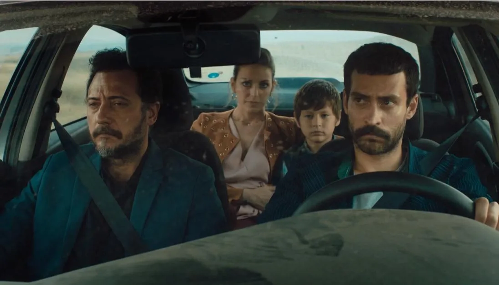 Sevkican Kayir, Yigit Özsener, Bige Önal, and Ekin Koç in The Steppe (2018)