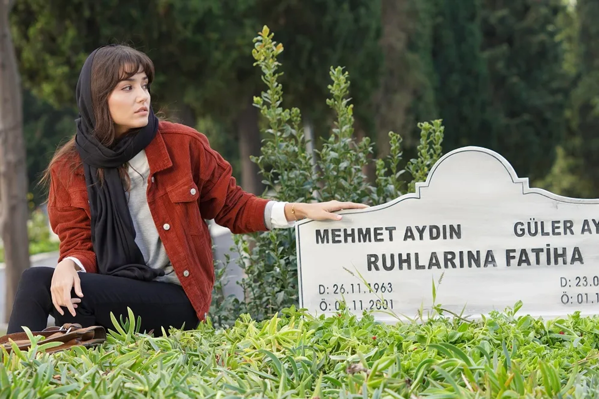 Hande Erçel in Azize (2019)