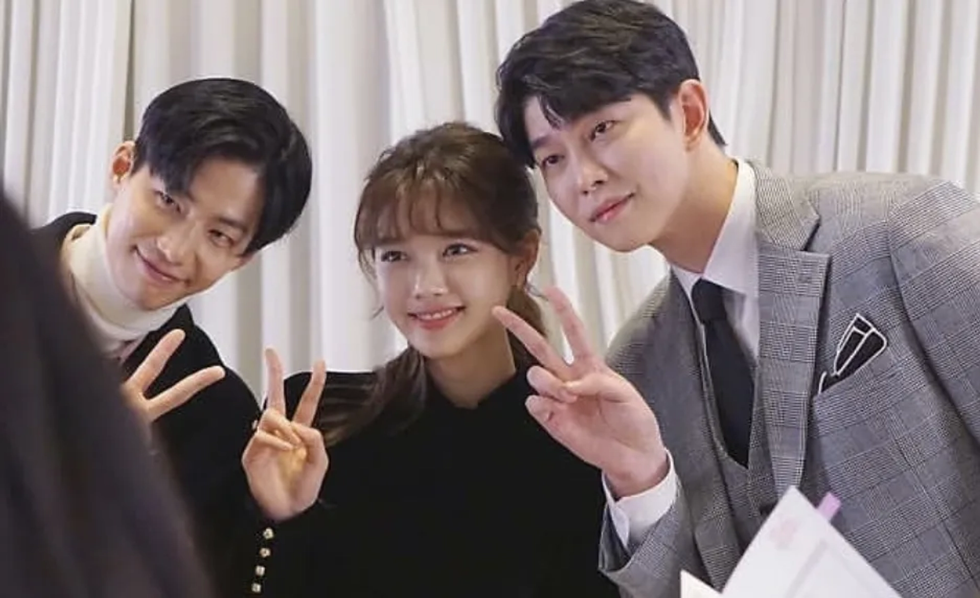 Yoo-jung Kim, Song Jae-rim, and Yoon Kyun-Sang in Clean with Passion for Now (2017)