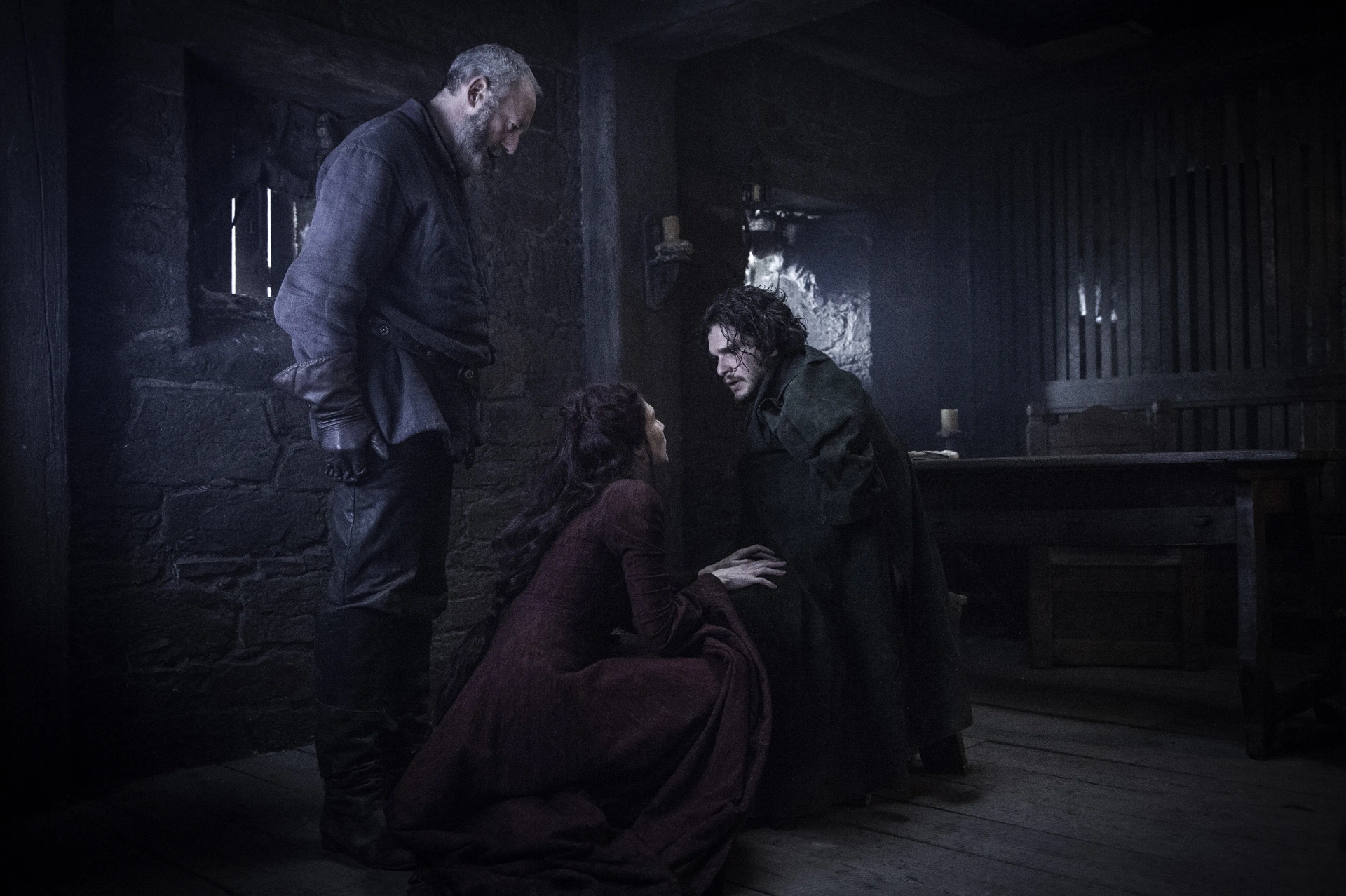Liam Cunningham, Carice van Houten, and Kit Harington in Game of Thrones (2011)