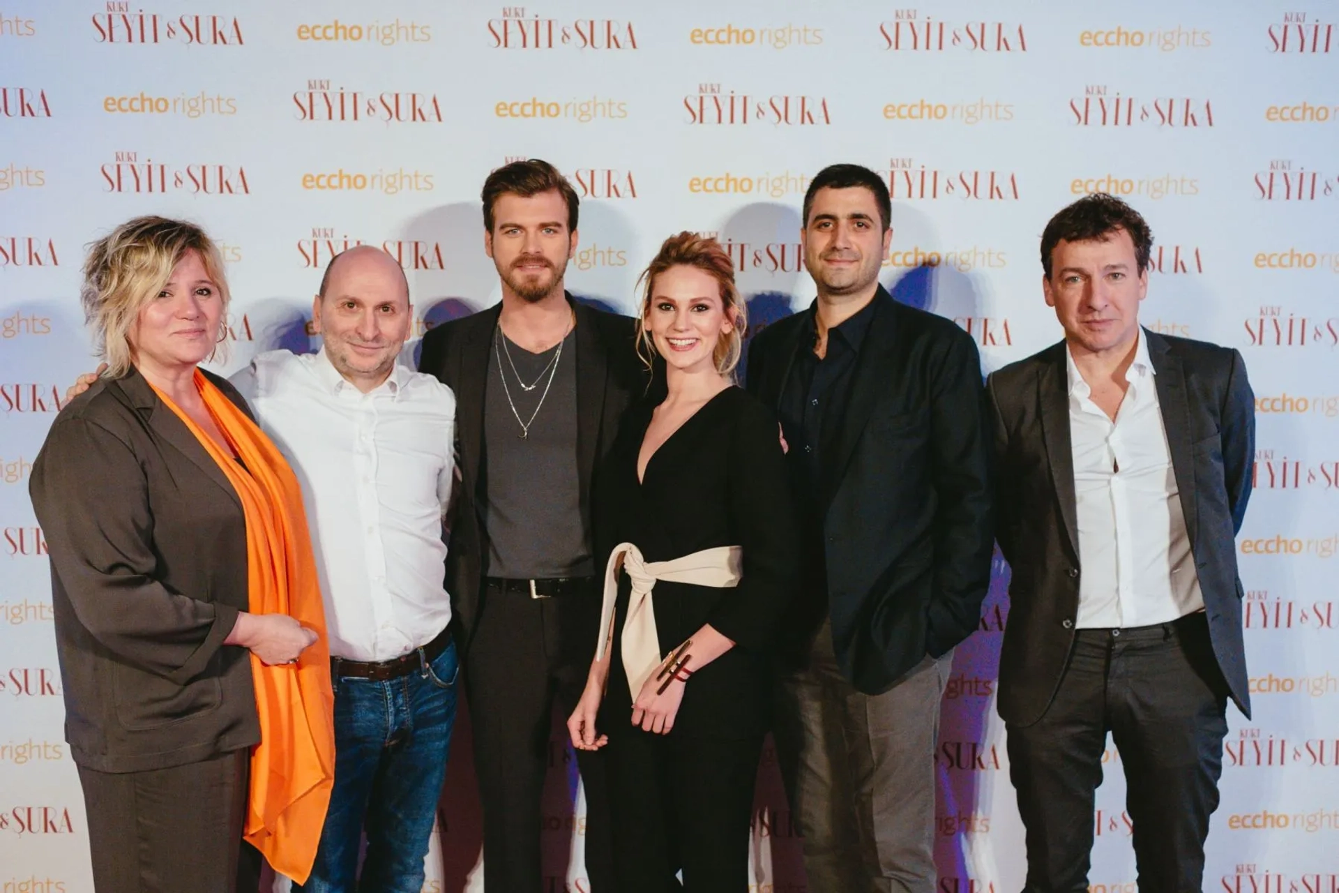 Ece Yörenç, Kerem Çatay, Kivanç Tatlitug, and Farah Zeynep Abdullah in Kurt Seyit & Sura (2014)