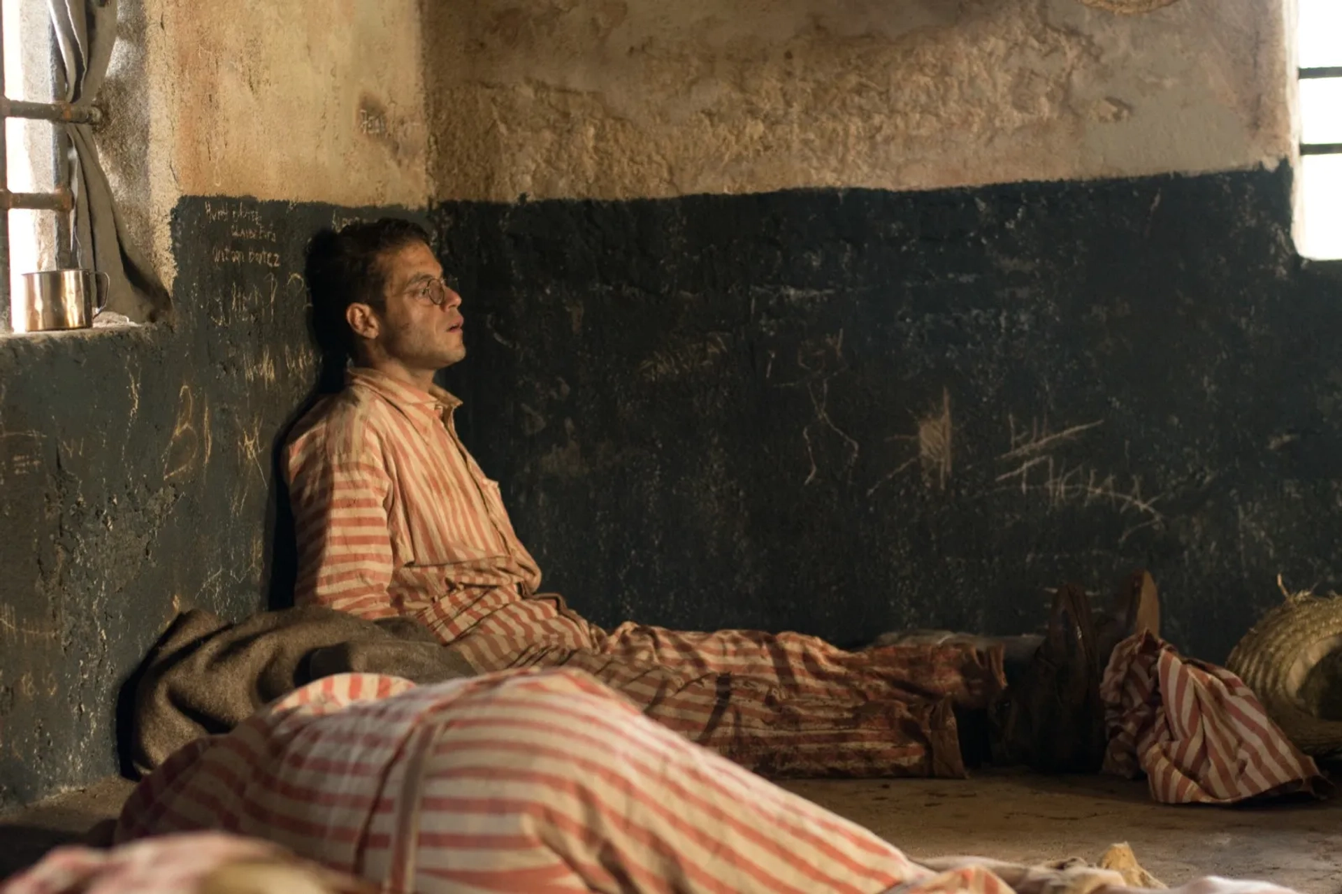 Rami Malek in Papillon (2017)