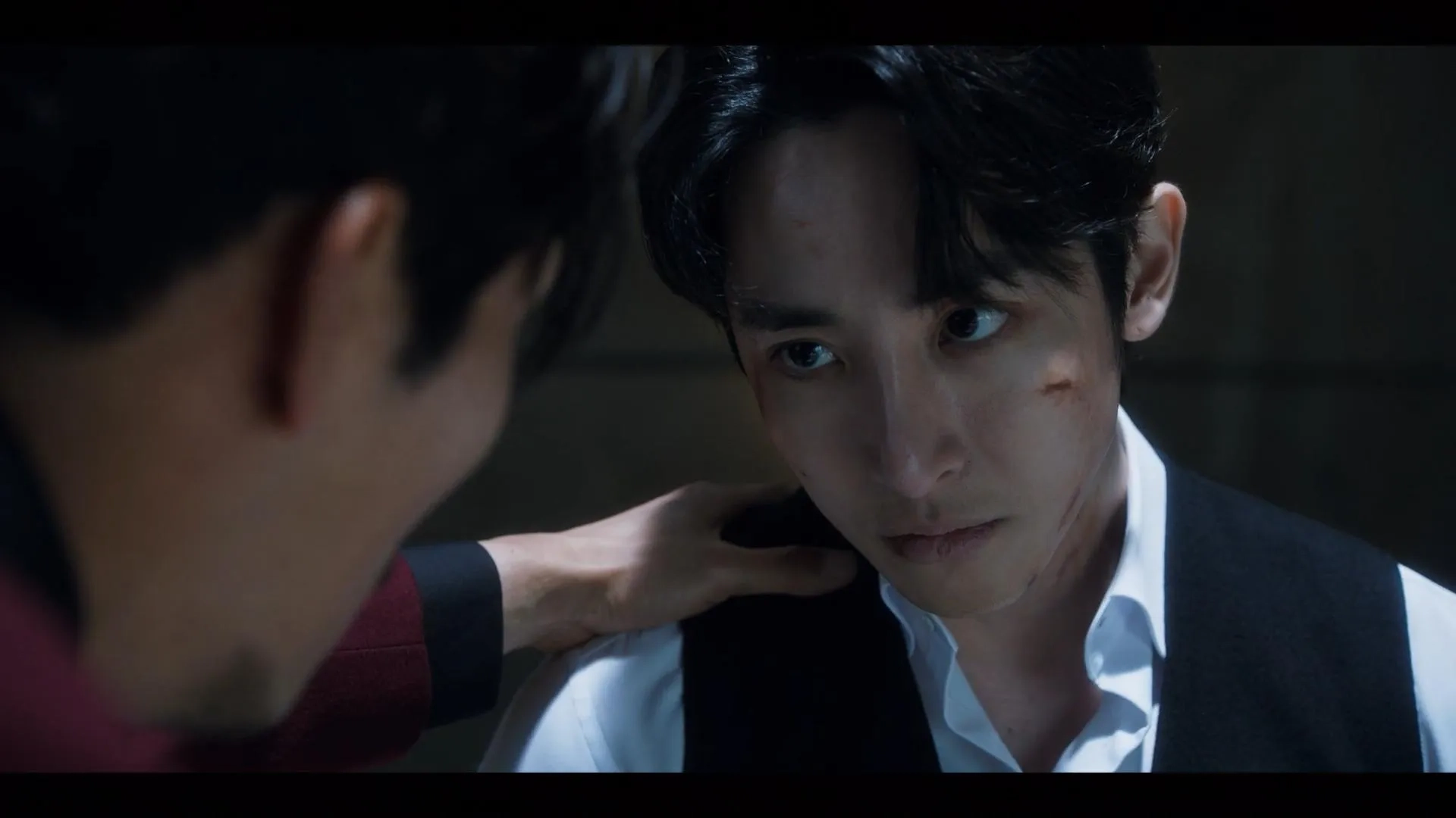 Park Hoon and Lee Soo-hyuk in Tomorrow (2022)