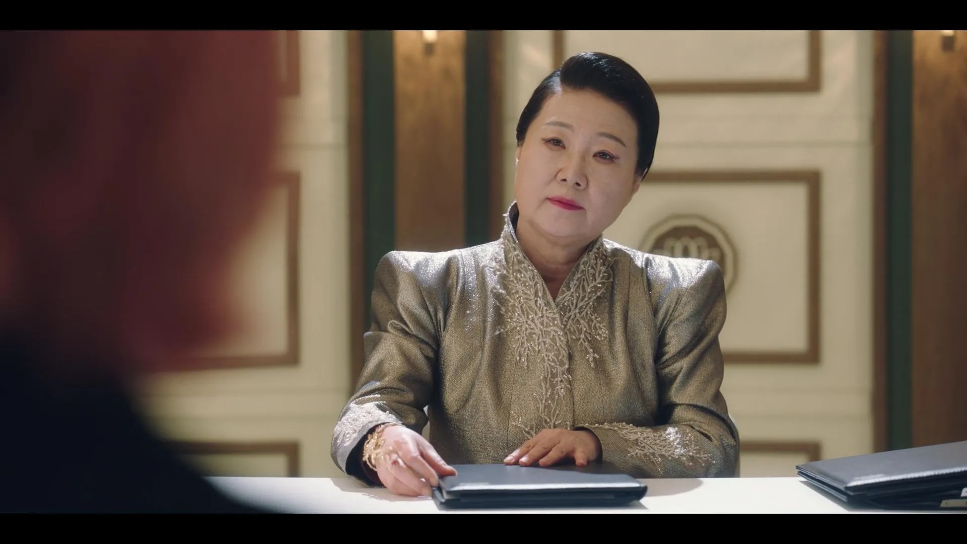 Kim Hee-seon and Kim Hae-sook in Tomorrow (2022)