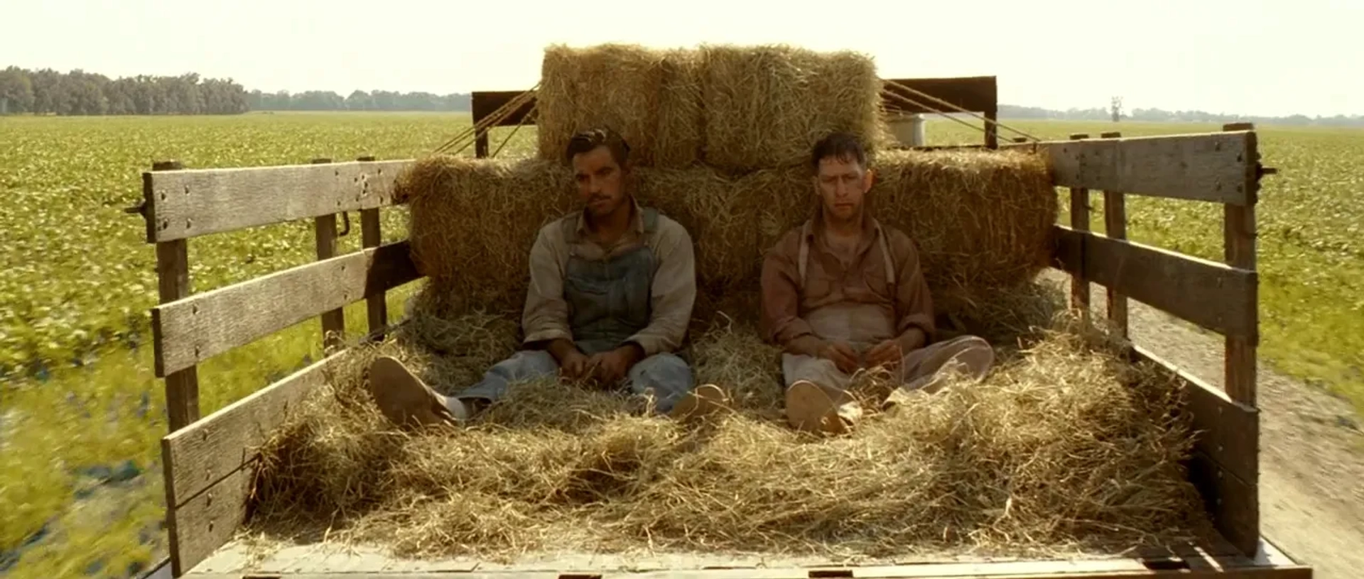 George Clooney and Tim Blake Nelson in O Brother, Where Art Thou? (2000)