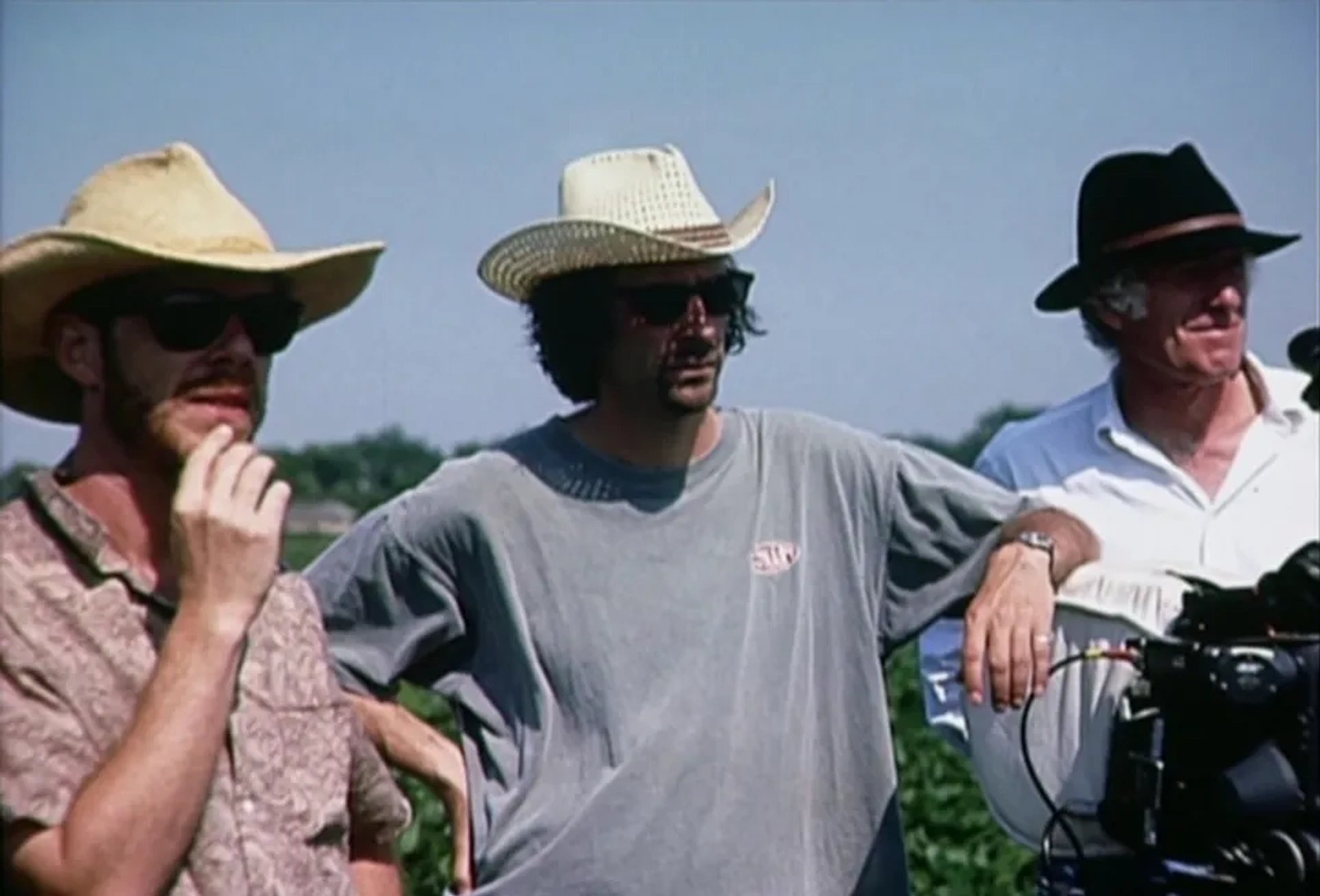 Ethan Coen, Joel Coen, and Roger Deakins in O Brother, Where Art Thou? (2000)