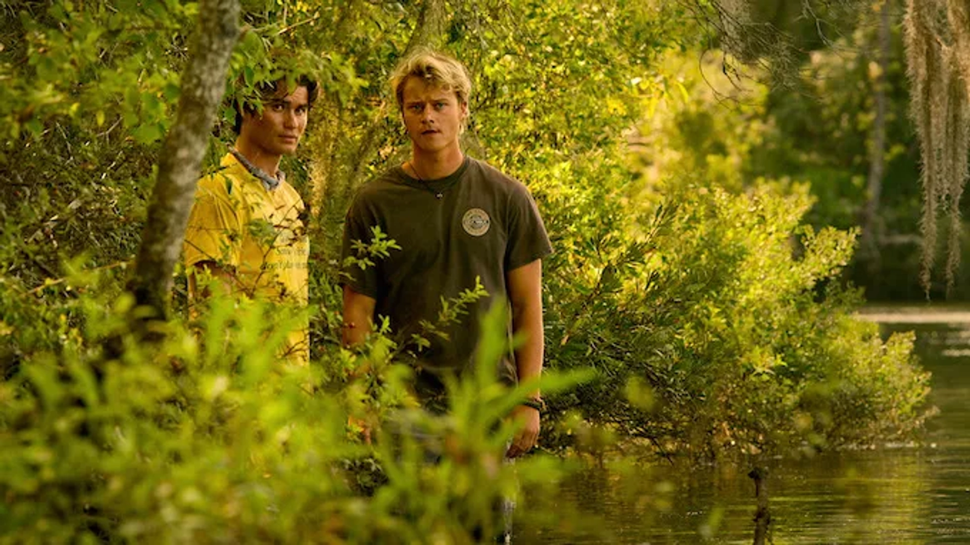 Chase Stokes and Rudy Pankow in Outer Banks (2020)