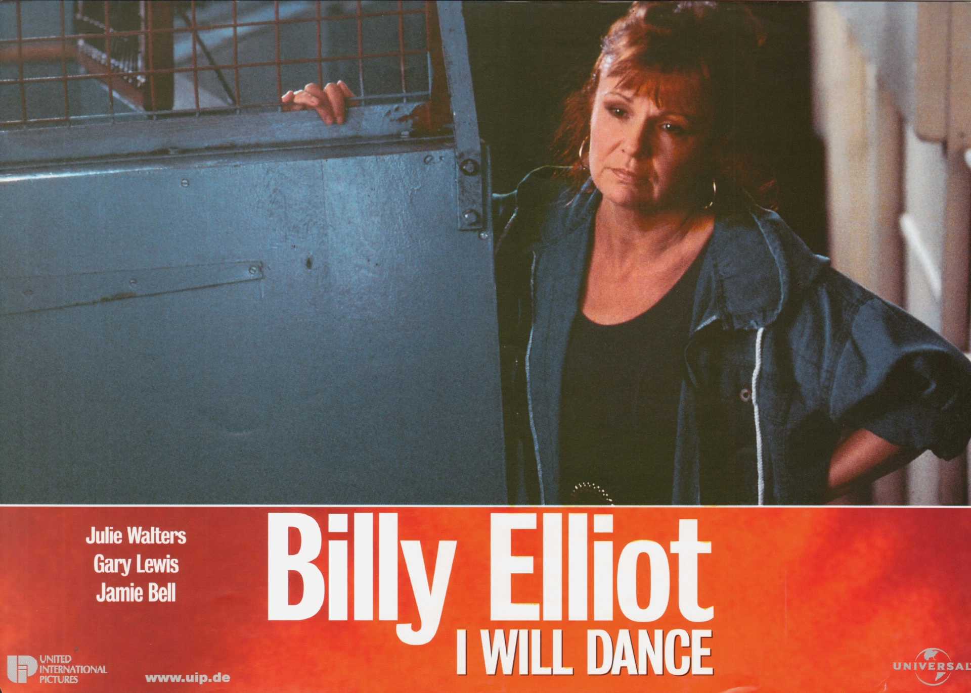 Julie Walters in Billy Elliot (2000)