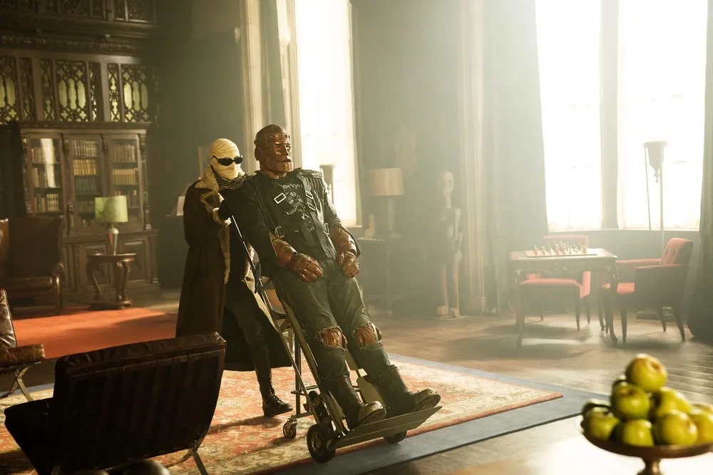 Brendan Fraser, Matt Bomer, Matthew Zuk, and Riley Shanahan in Doom Patrol (2019)