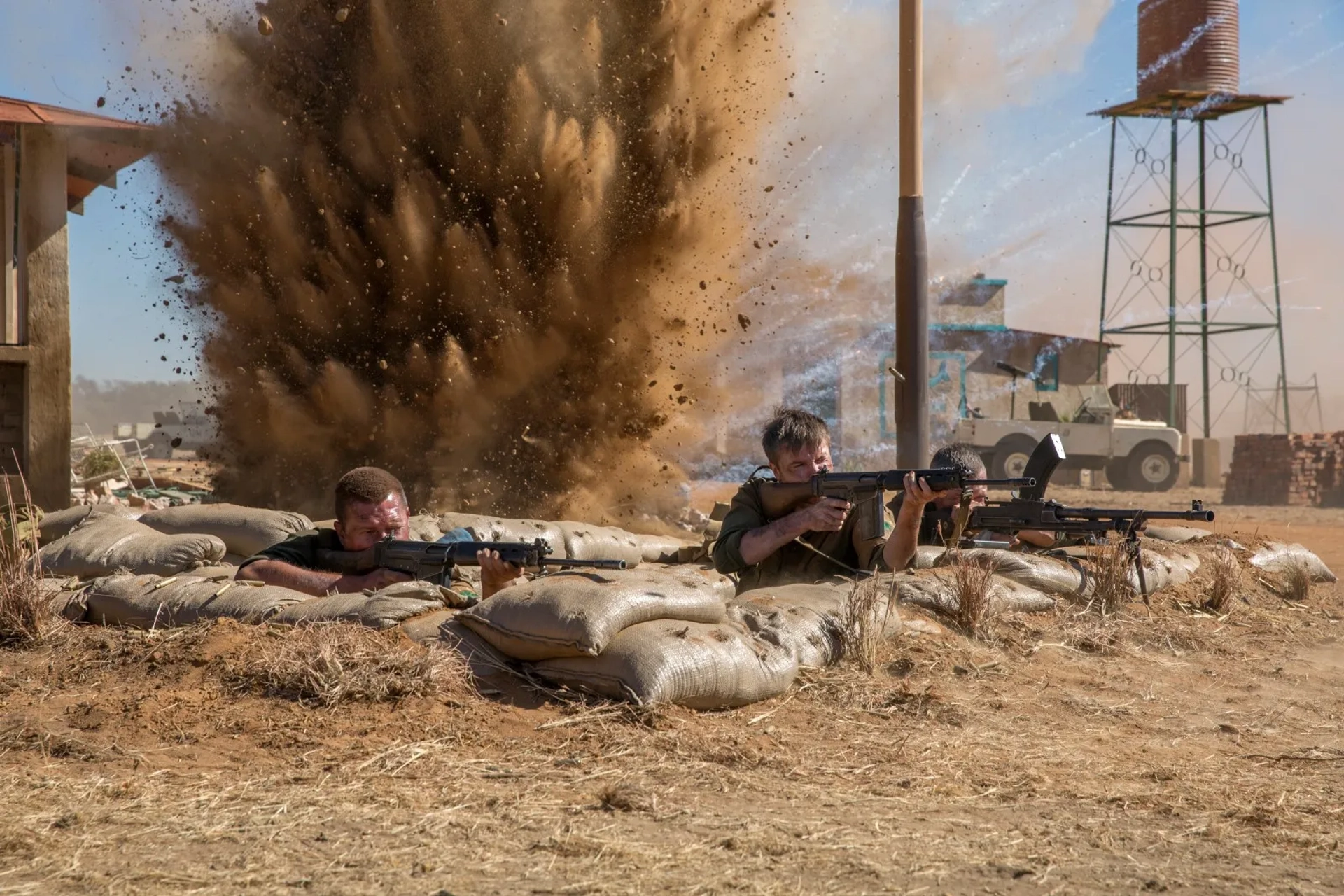 Jason O'Mara and Ronan Raftery in The Siege of Jadotville (2016)