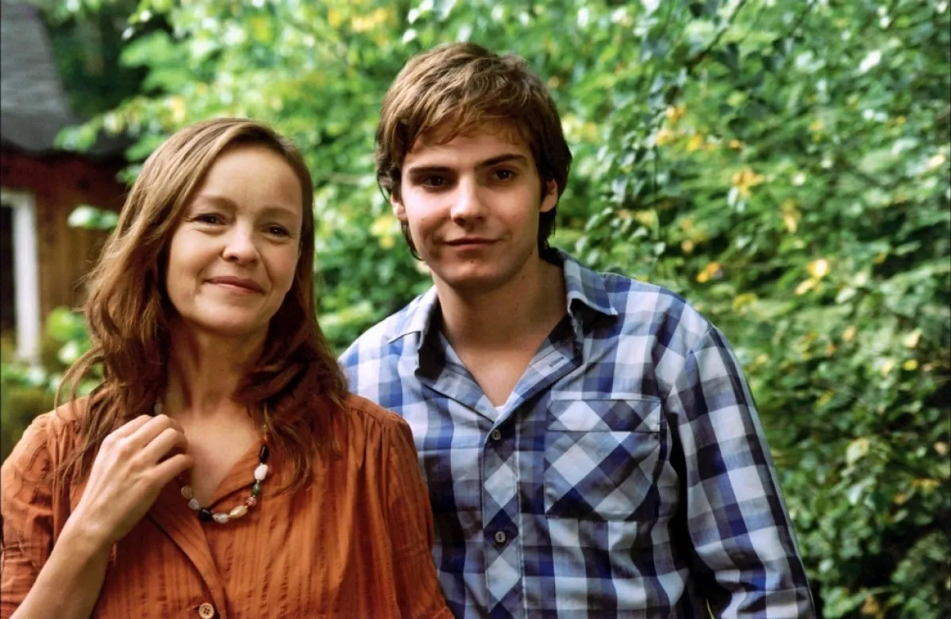 Daniel Brühl and Katrin Sass in Good Bye Lenin! (2003)