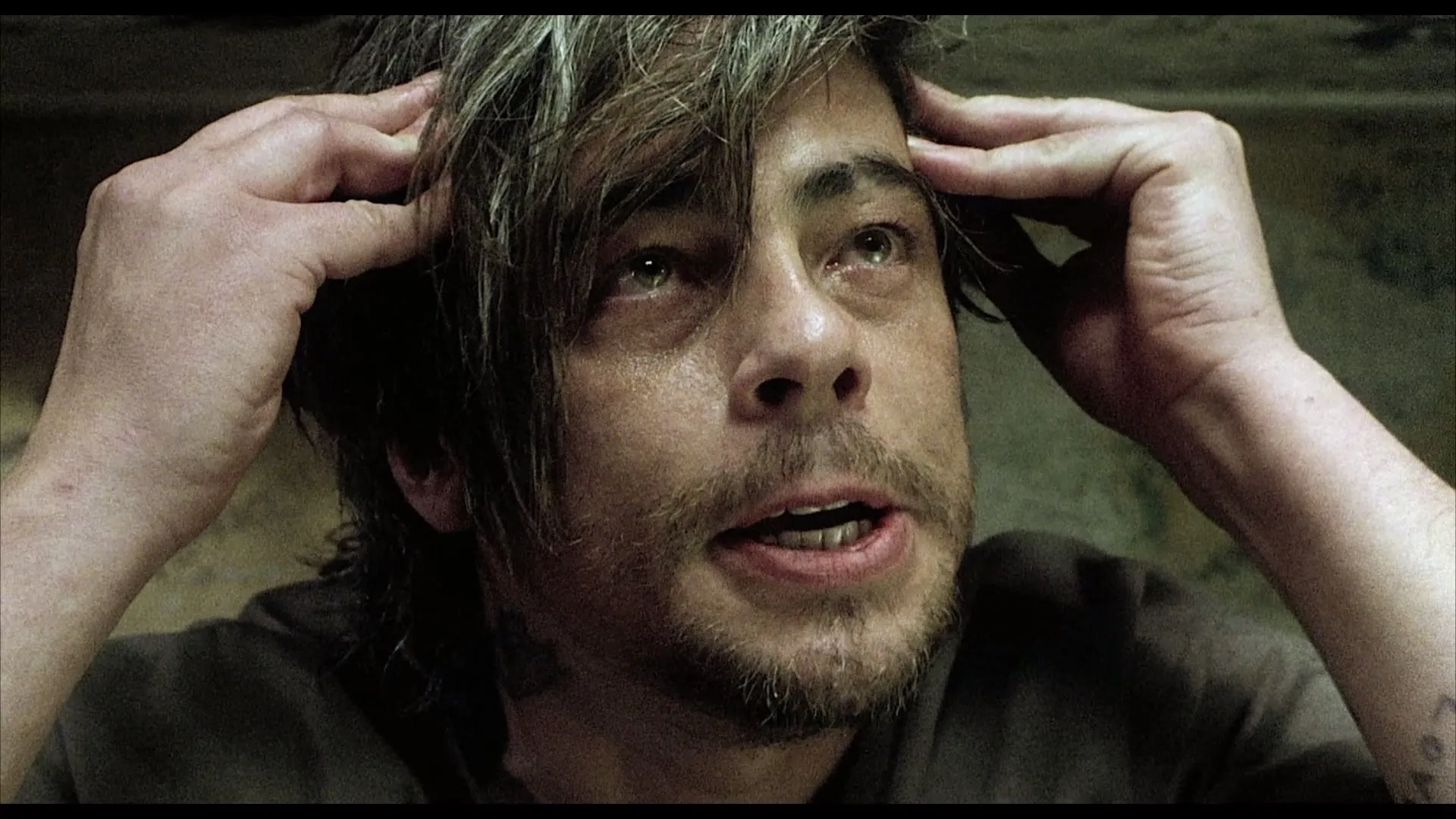 Benicio Del Toro in 21 Grams (2003)