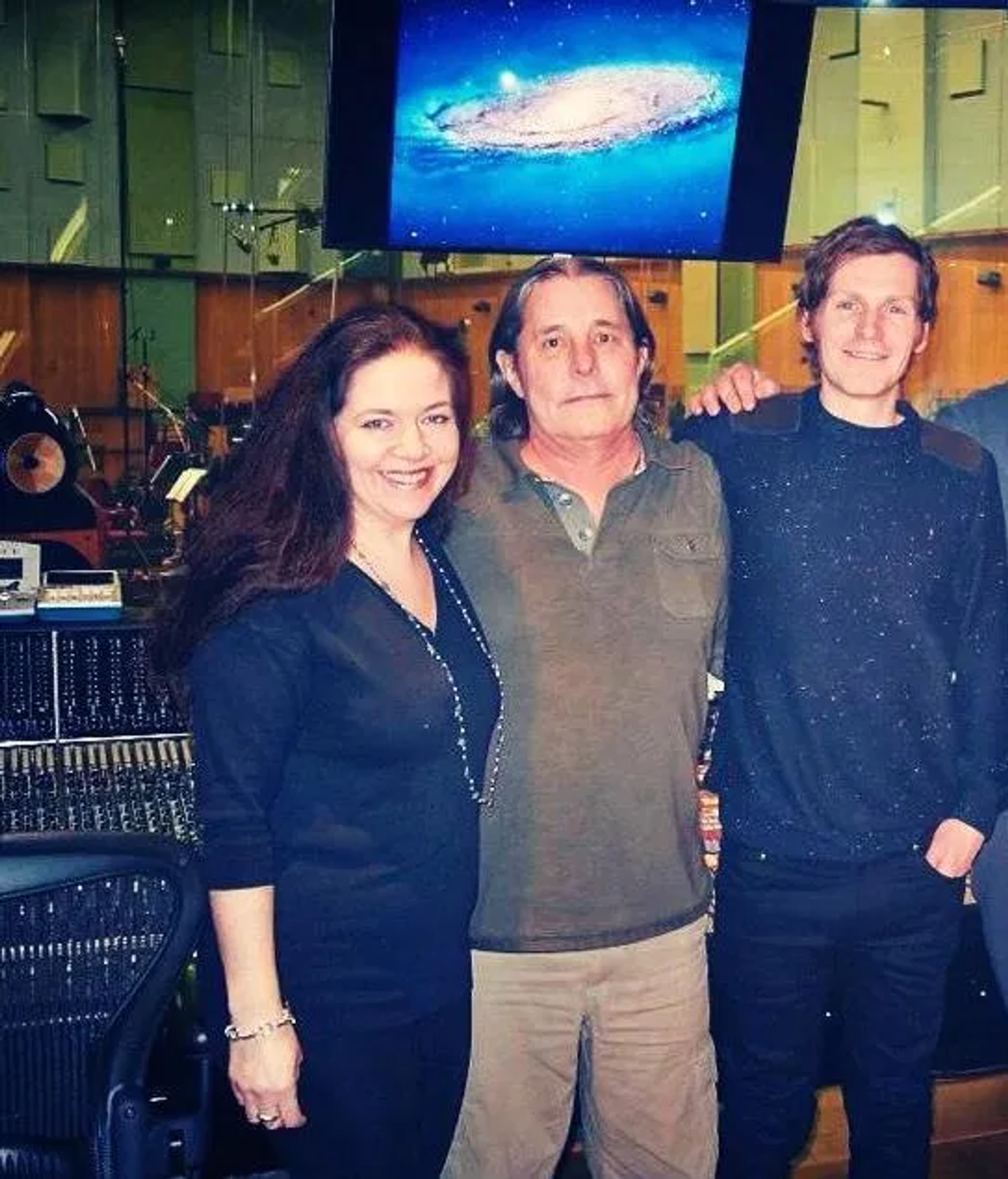 Amanda Street, Barrington Pheloung and Shaun Evans (Abbey Road Studio 1 - ENDEAVOUR Session)