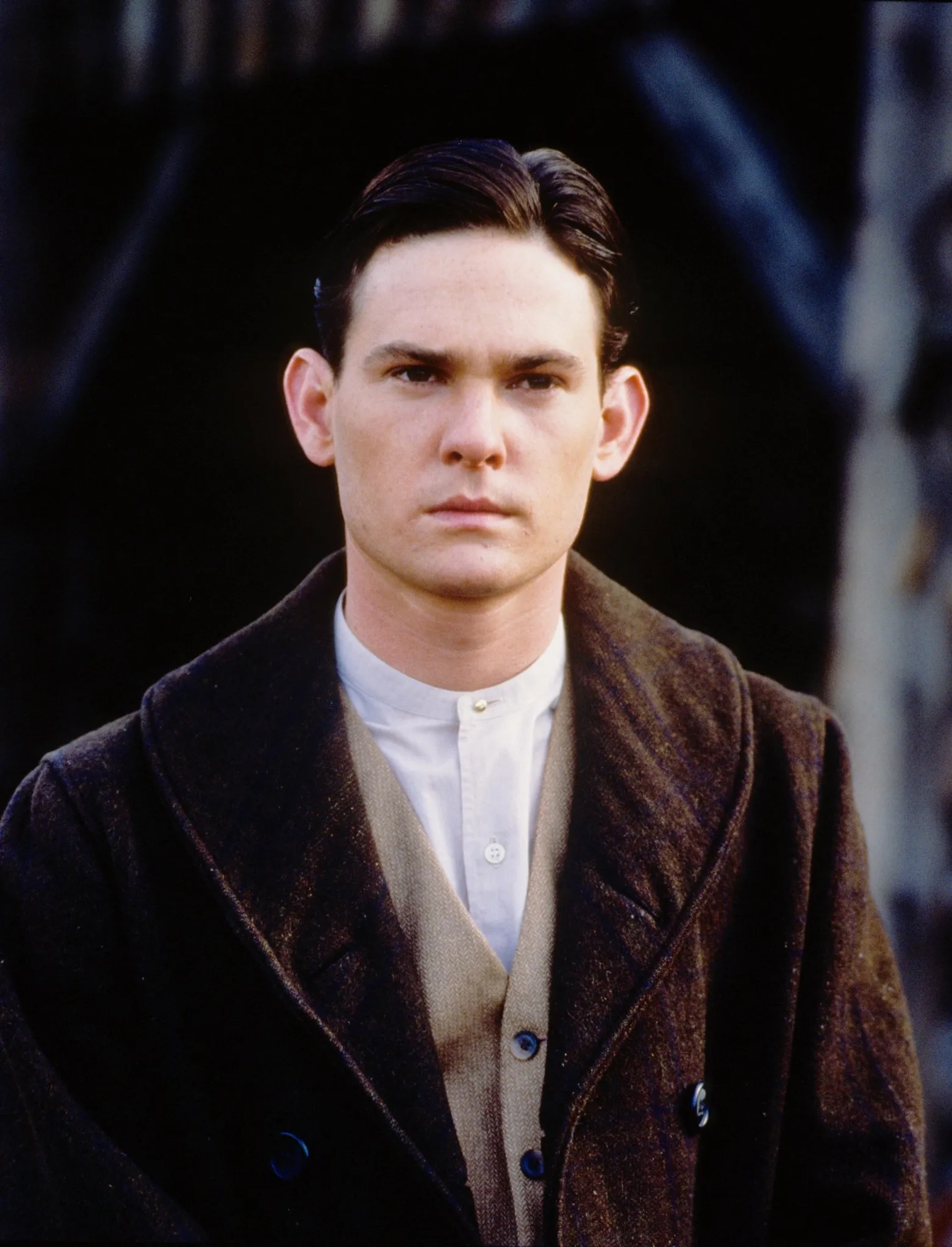 Henry Thomas in Legends of the Fall (1994)