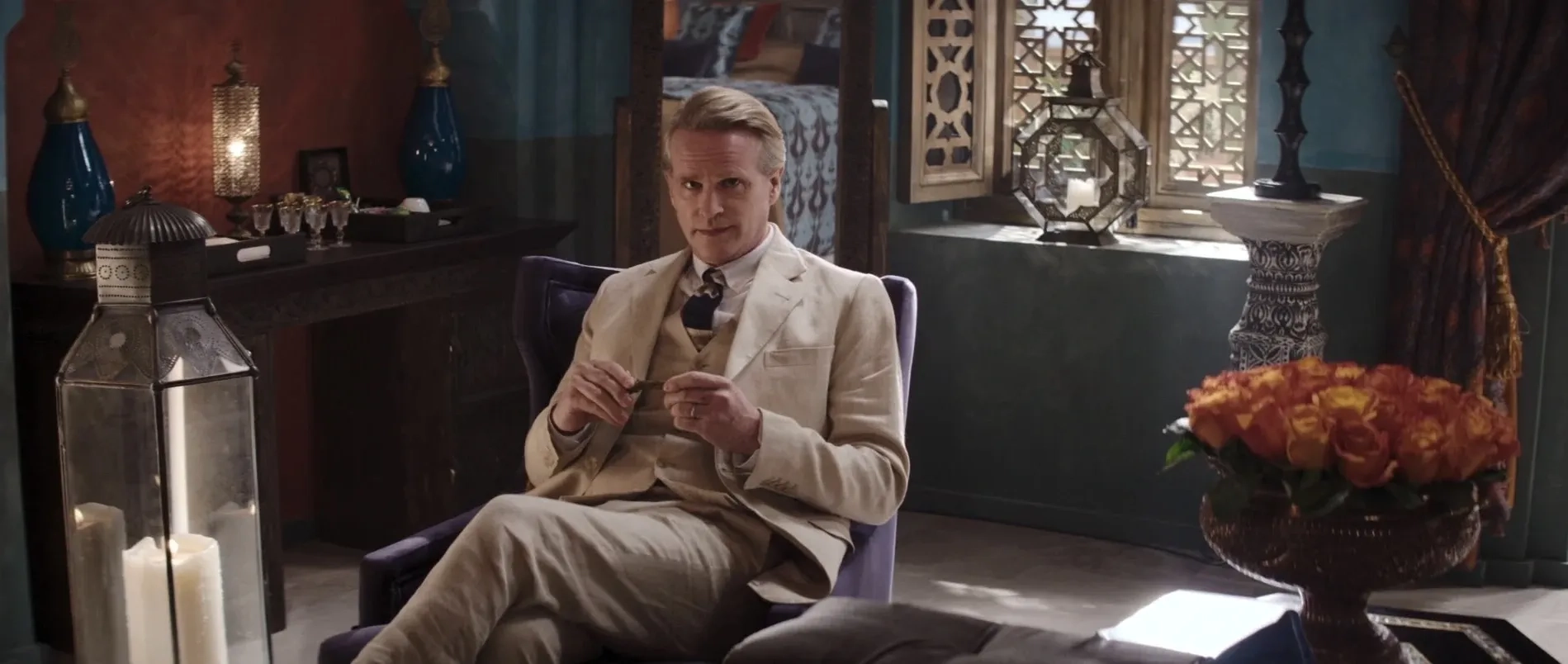 Cary Elwes in Operation Fortune: Ruse de Guerre (2023)
