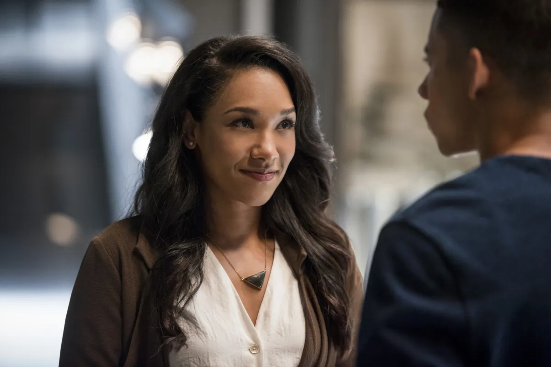 Candice Patton and Keiynan Lonsdale in The Flash (2014)