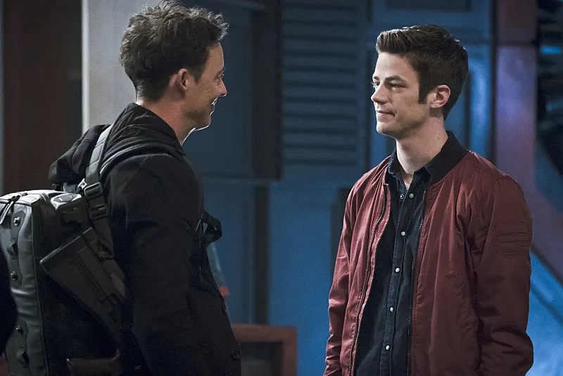 Tom Cavanagh and Grant Gustin in The Flash (2014)