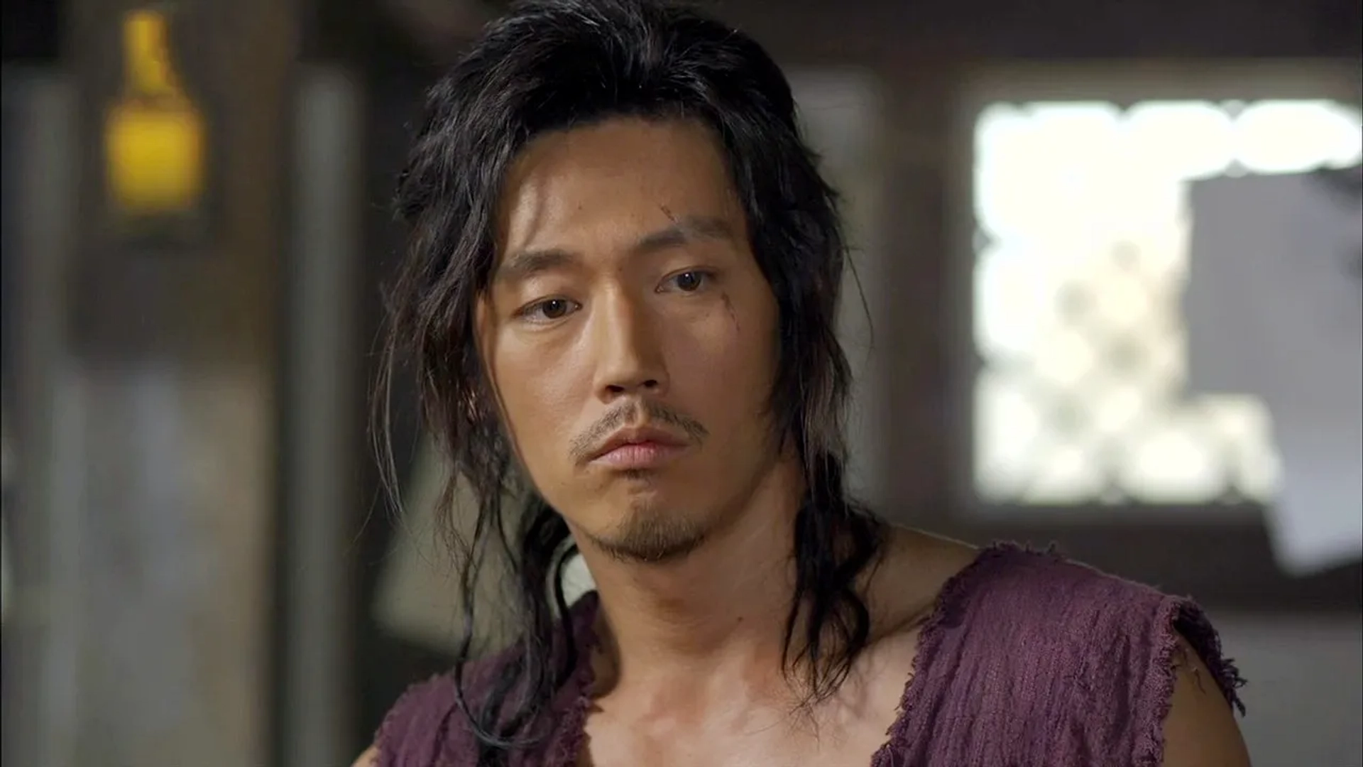 Jang Hyuk in The Slave Hunters (2010)