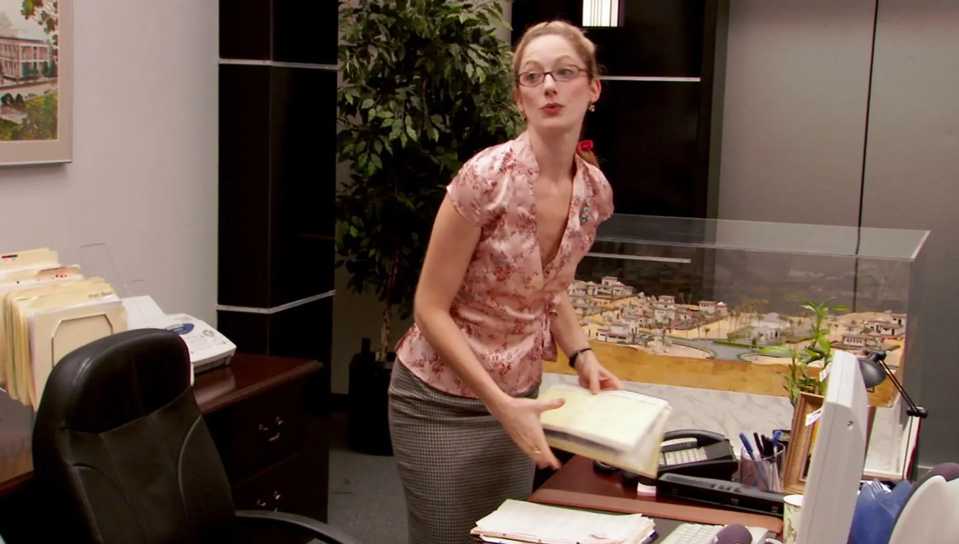 Judy Greer in Arrested Development (2003)