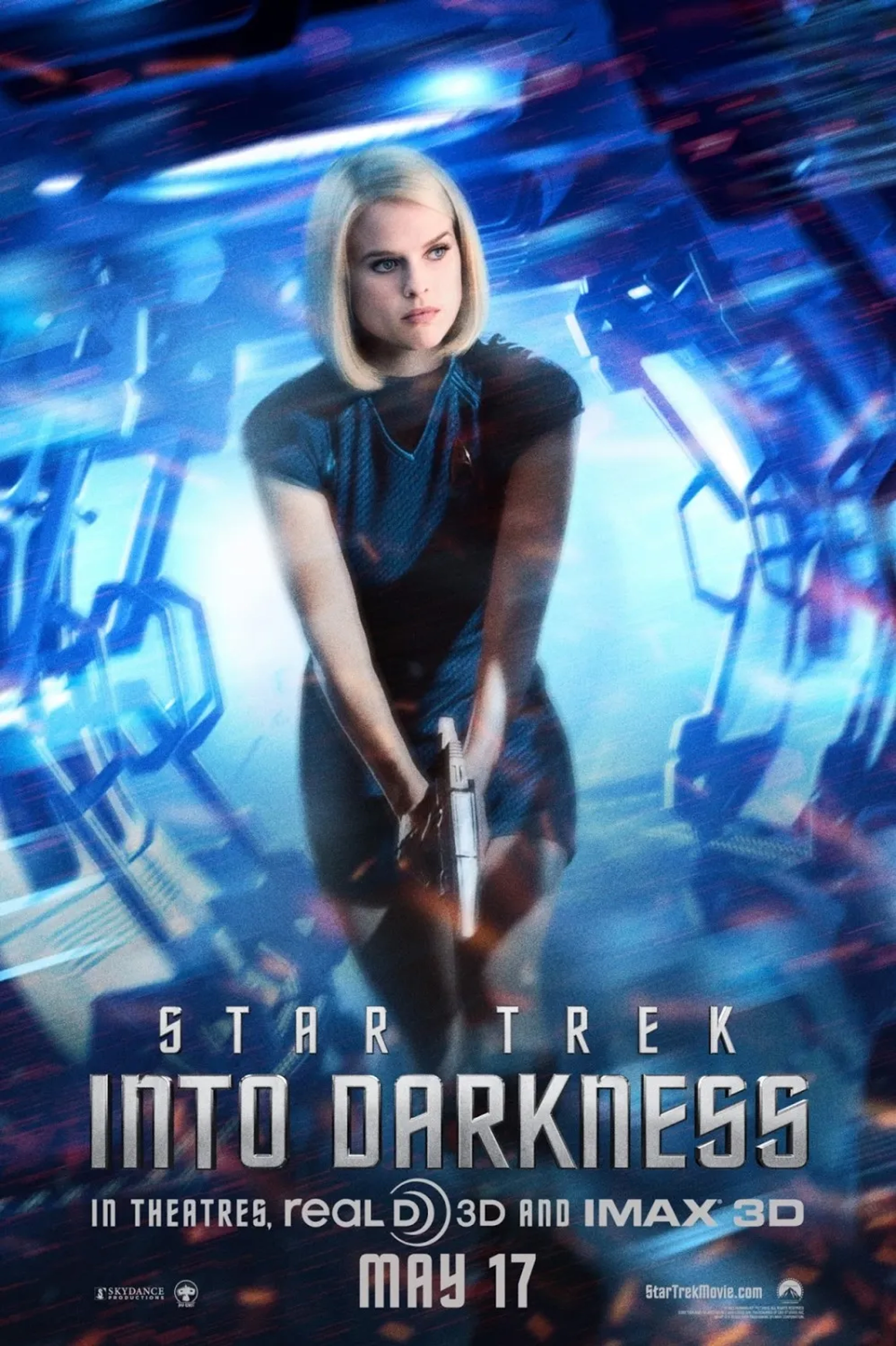 Alice Eve in Star Trek Into Darkness (2013)