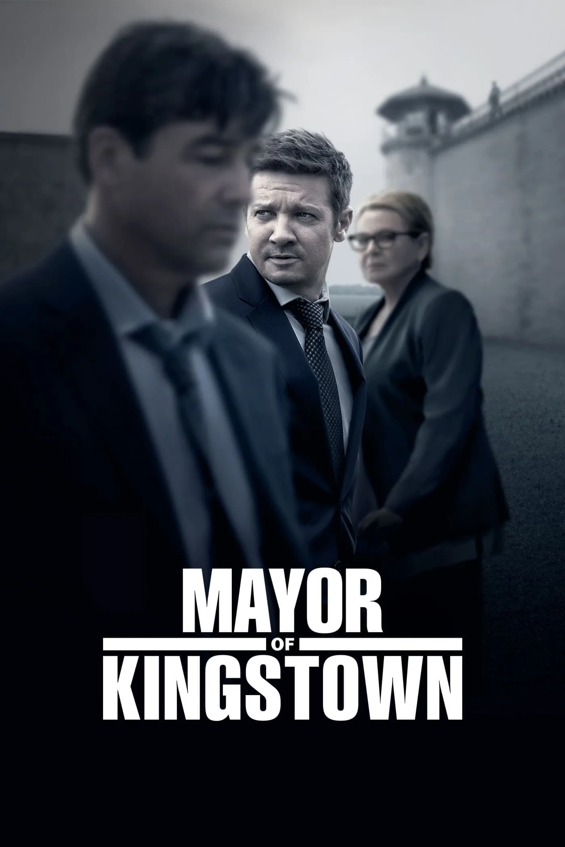 Dianne Wiest, Kyle Chandler, and Jeremy Renner in Mayor of Kingstown (2021)