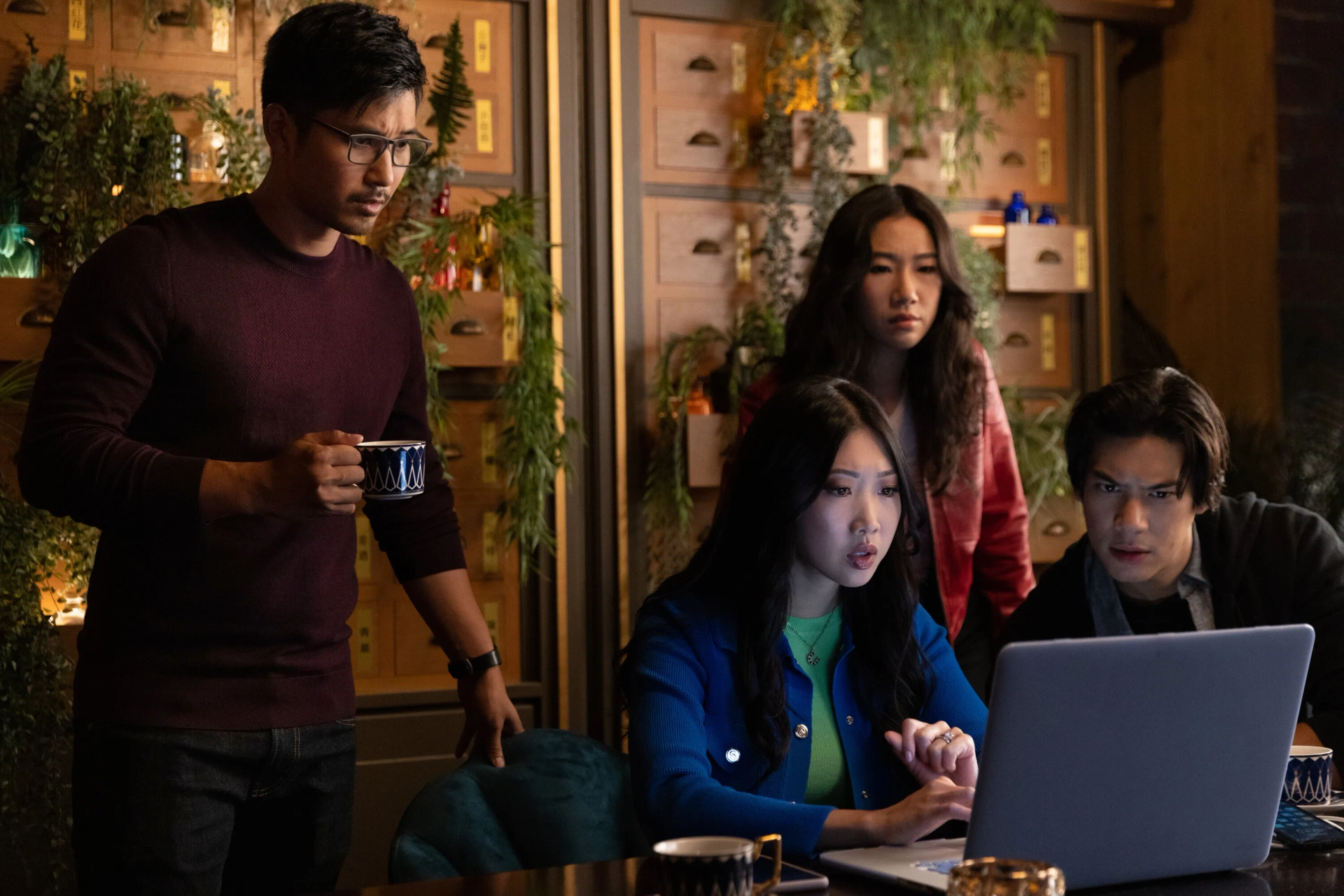 Shannon Dang, Ben Levin, Jon Prasida, and Olivia Liang in Kung Fu: Shifu (2022)