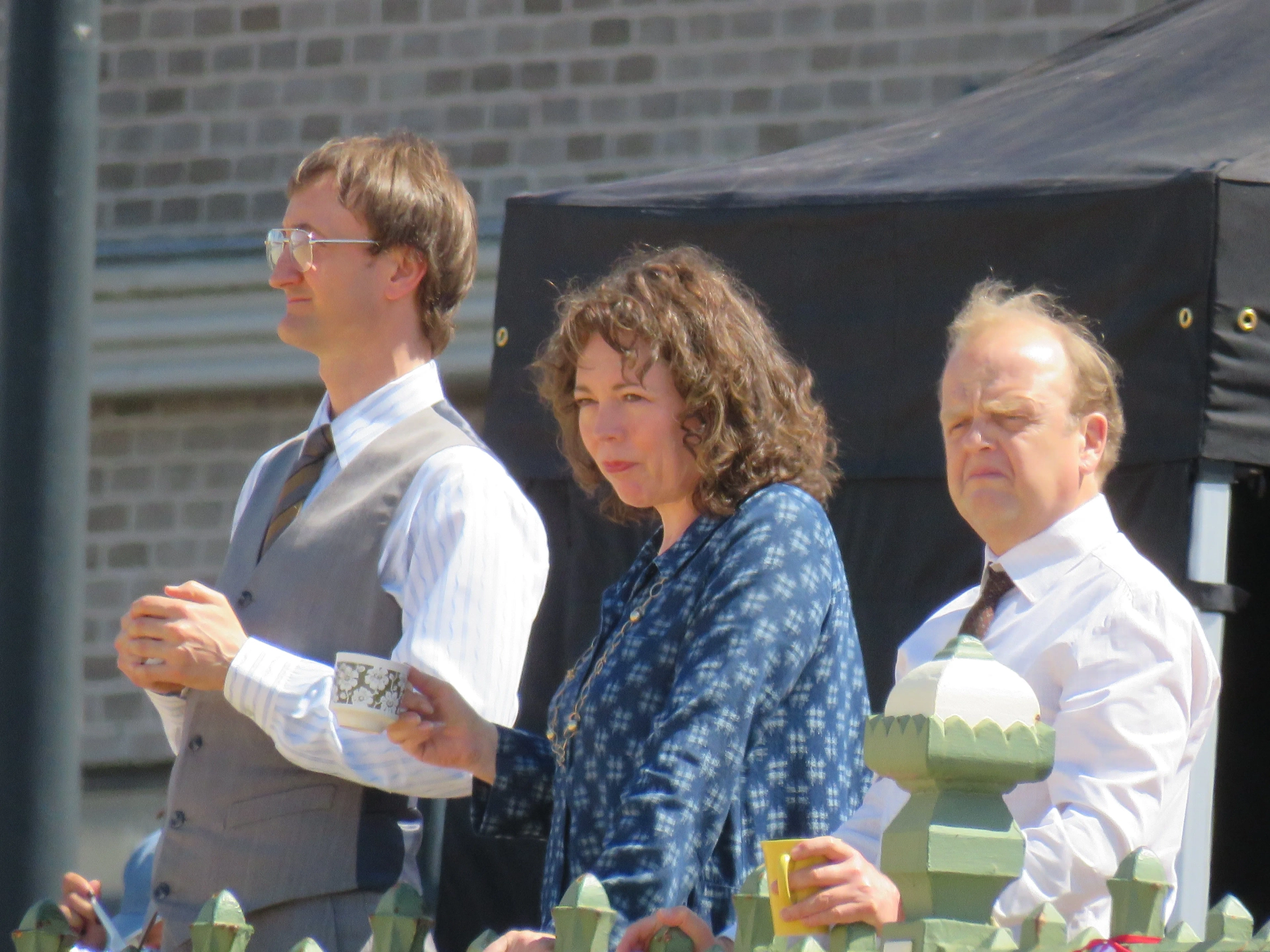 Toby Jones, Olivia Colman, and Tom Brooke in Empire of Light (2022)