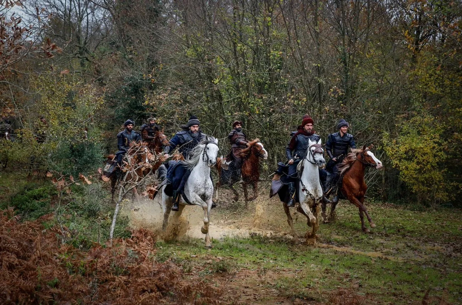 Engin Altan Düzyatan, Cengiz Coskun, and Arif Diren in Dirilis: Ertugrul (2014)