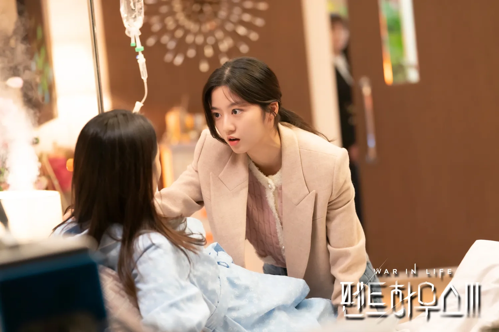 Hyeon-soo Kim in The Penthouse: War in Life (2020)