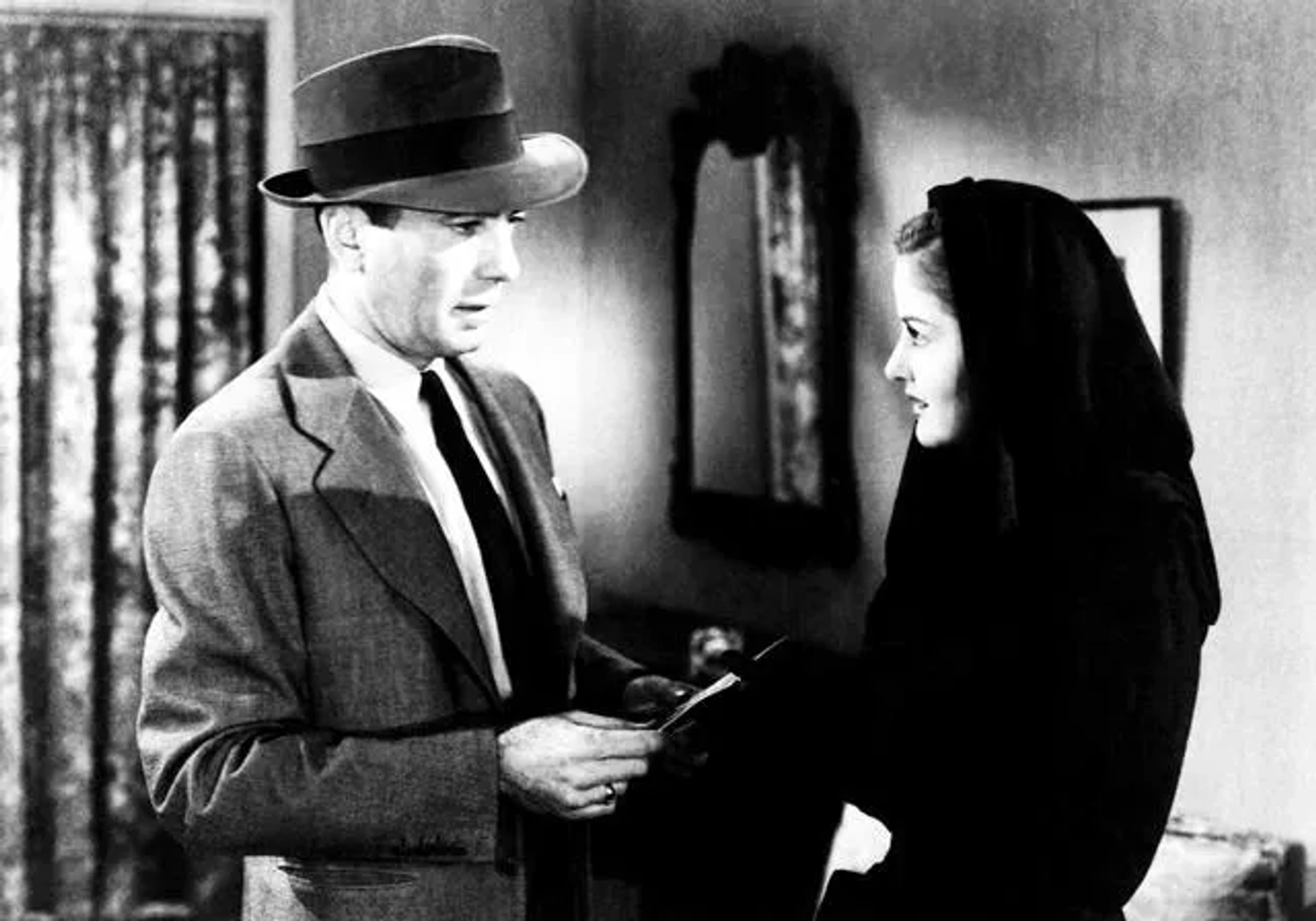 Humphrey Bogart and Martha Vickers in The Big Sleep (1946)