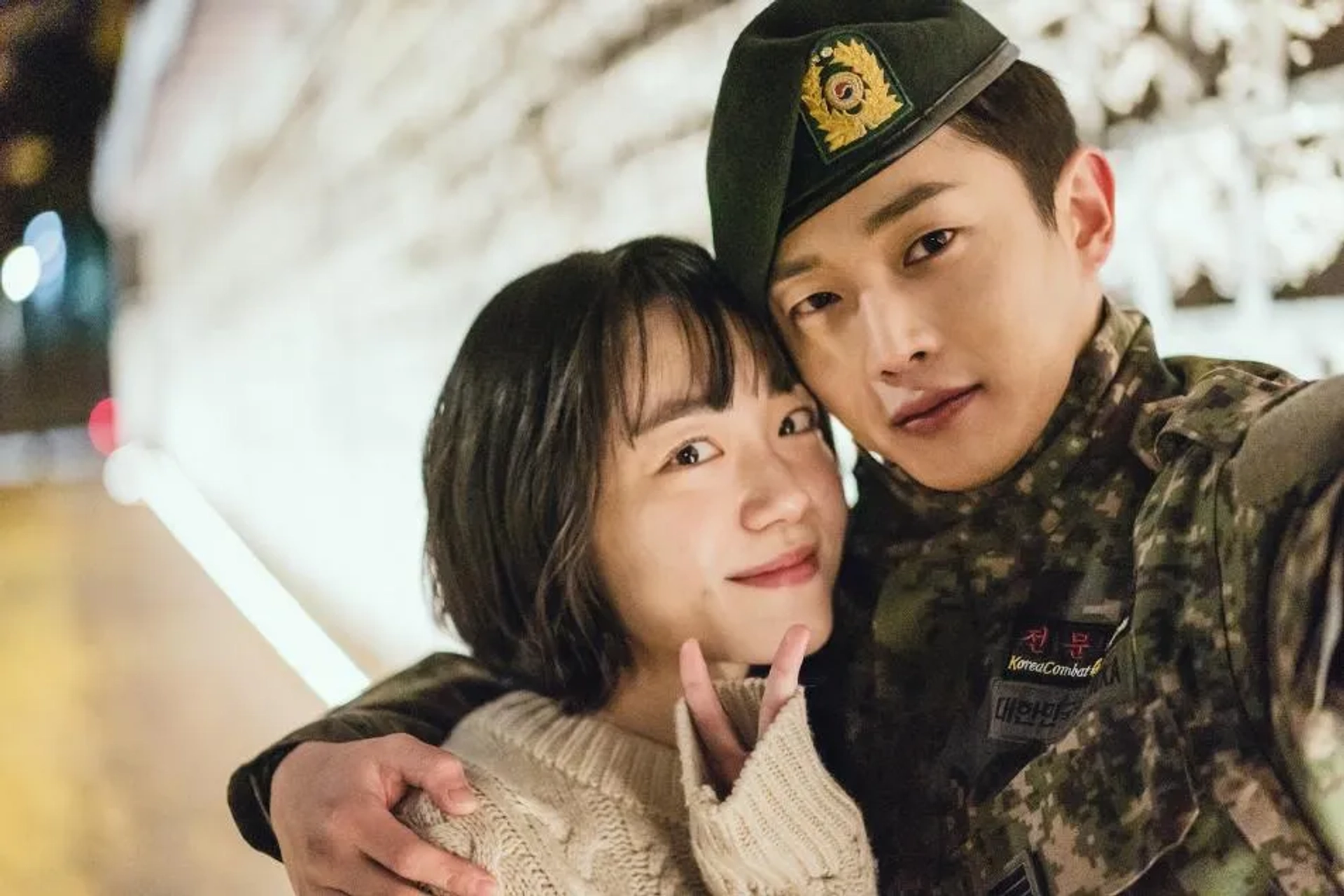 Kim Min-Suk and Joo-yeon So in Lovestruck in the City (2020)