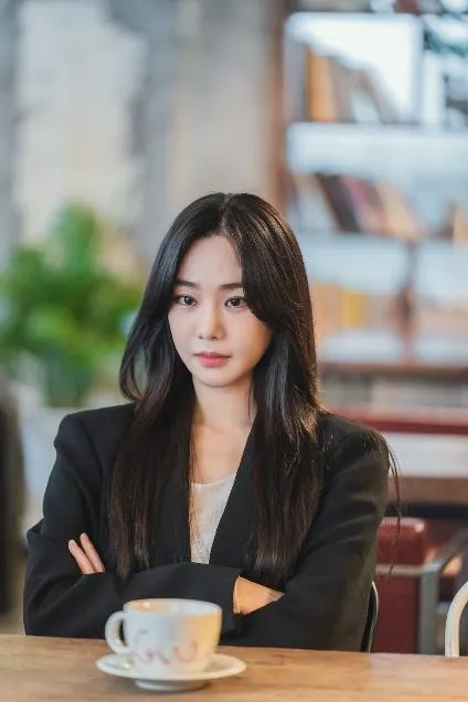 Han Ji-Eun in Lovestruck in the City (2020)