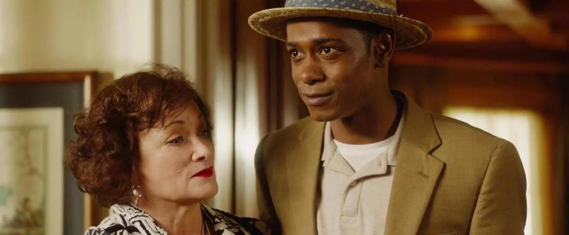 Geraldine Singer and LaKeith Stanfield in Get Out (2017)