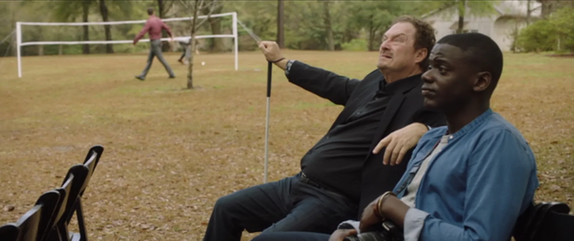 Stephen Root and Daniel Kaluuya in Get Out (2017)