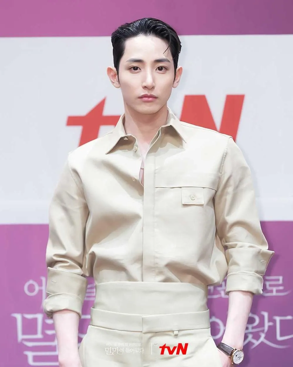 Lee Soo-hyuk at an event for Doom at Your Service (2021)