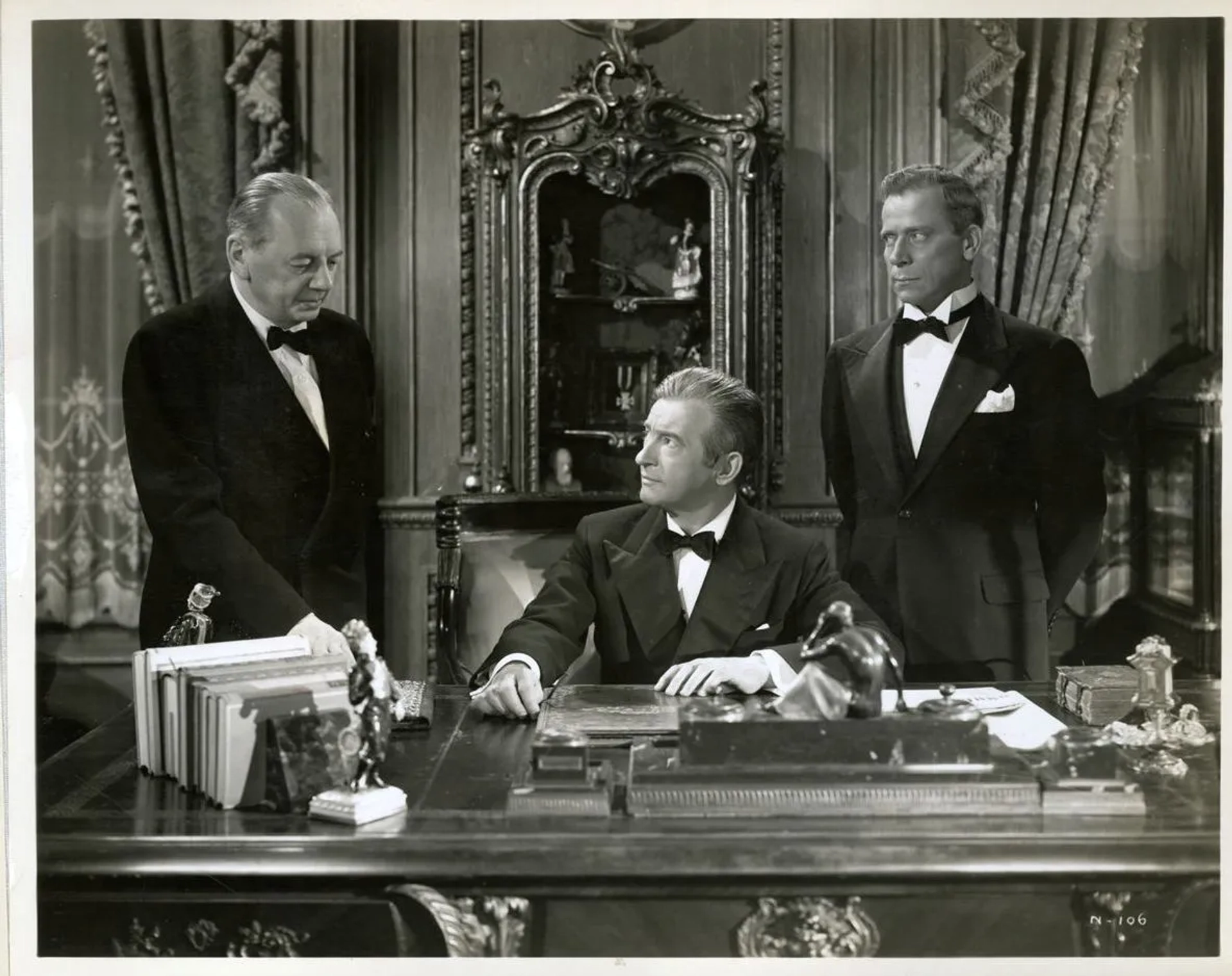 Claude Rains, Reinhold Schünzel, and Ivan Triesault in Notorious (1946)