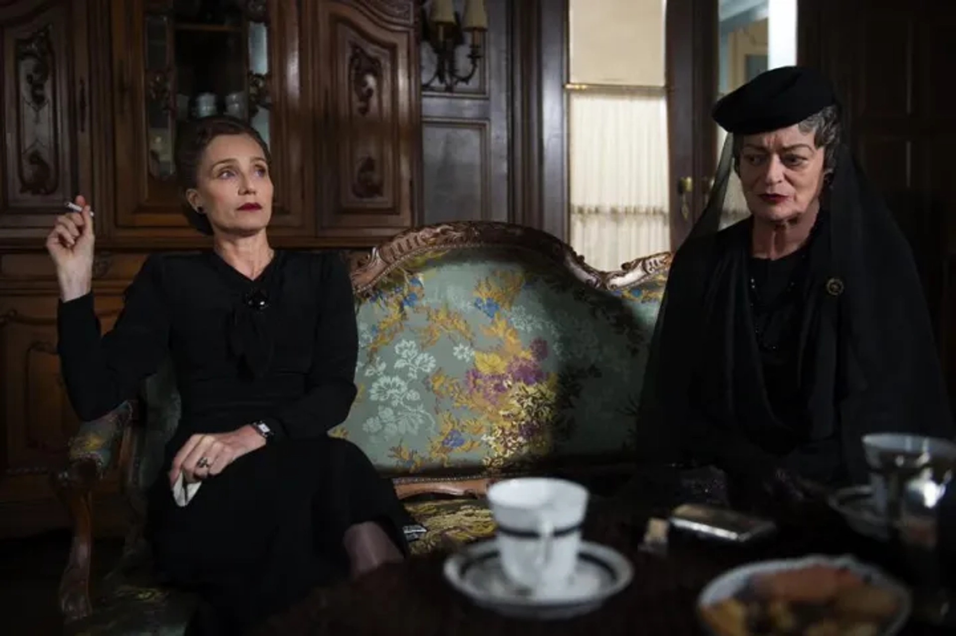 Kristin Scott Thomas and Bernice Stegers in Suite Française (2014)