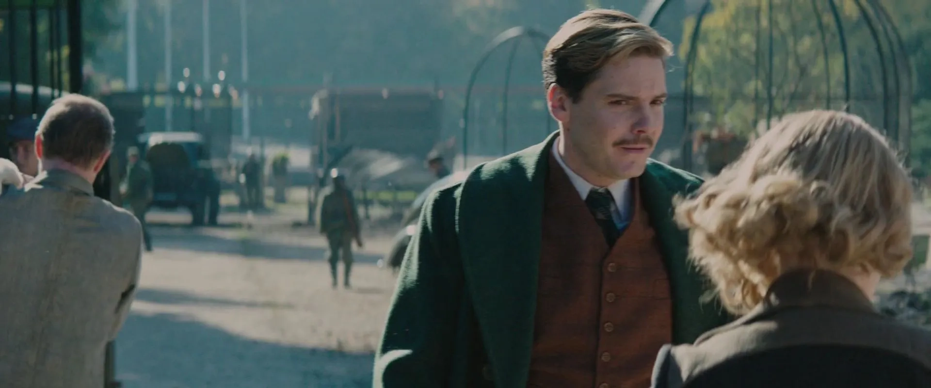 Daniel Brühl in The Zookeeper's Wife (2017)