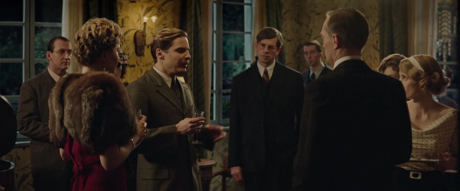 Daniel Brühl, Johan Heldenbergh, and Jessica Chastain in The Zookeeper's Wife (2017)