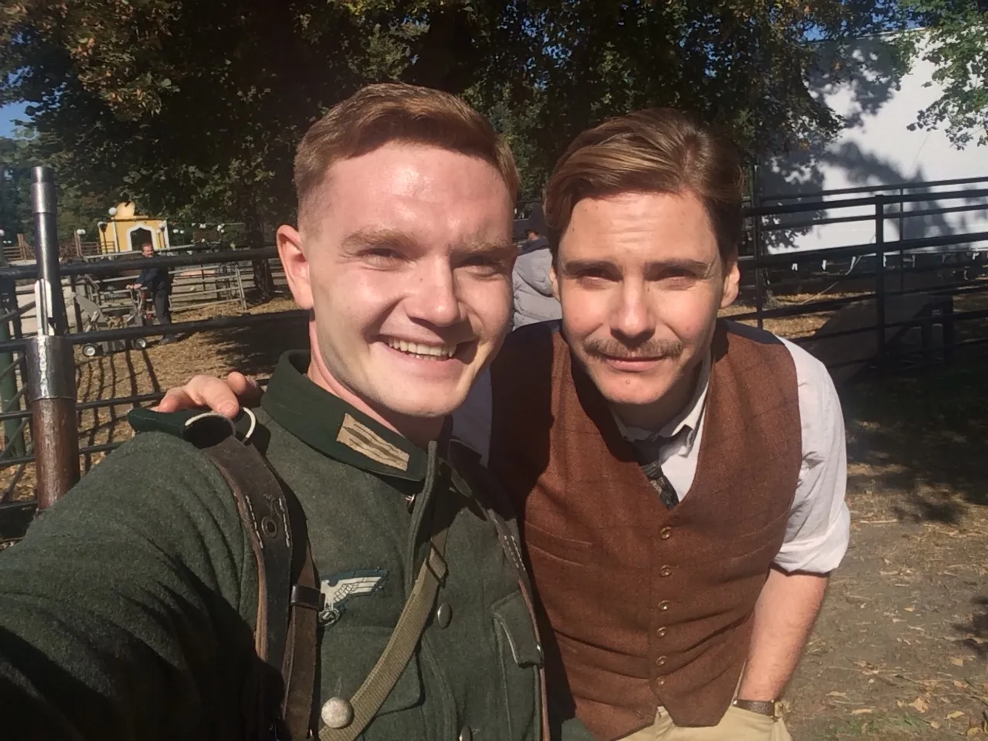 Daniel Brühl and Gabriel Cohen in The Zookeeper's Wife (2017)