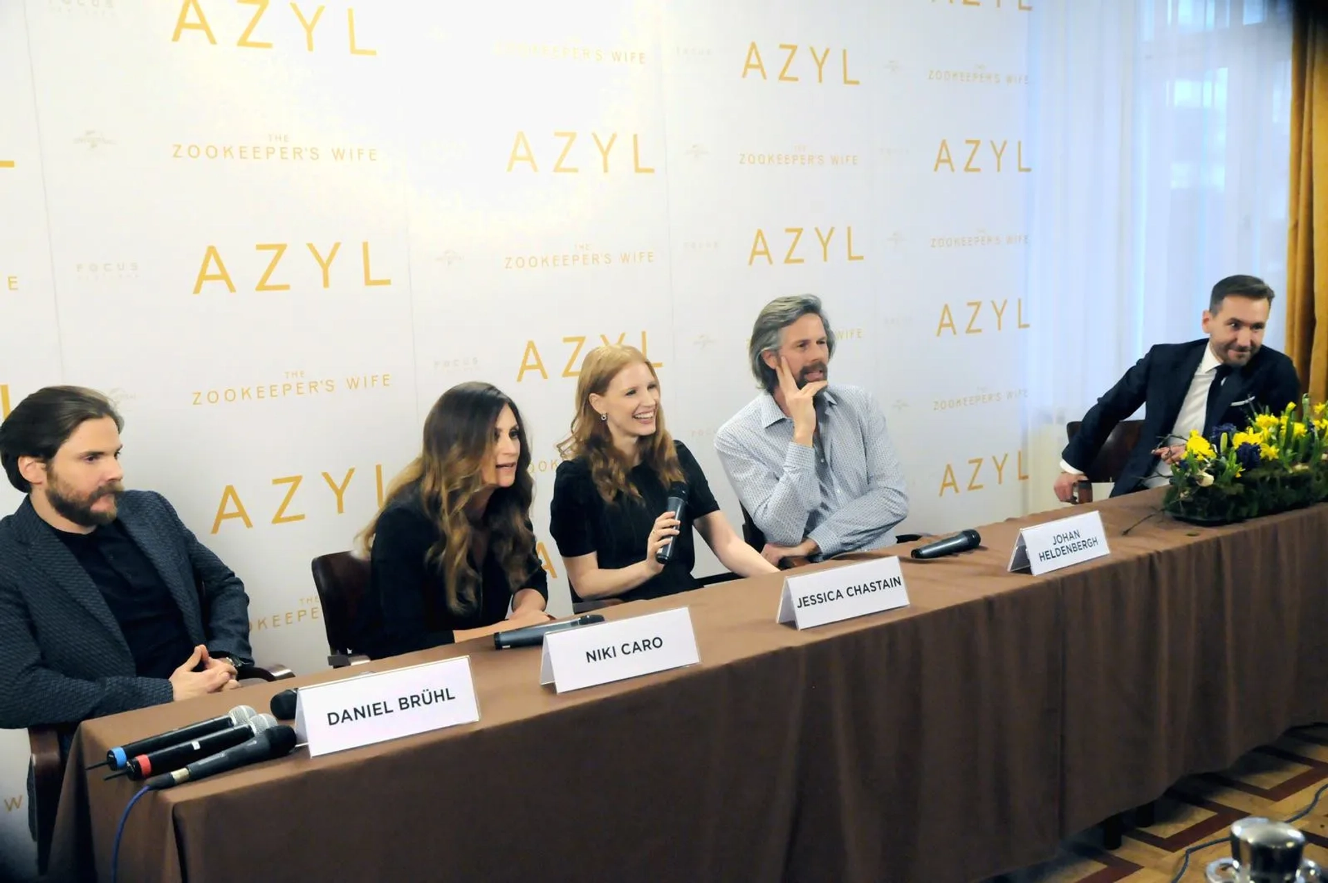 Daniel Brühl, Niki Caro, Johan Heldenbergh, and Jessica Chastain at an event for The Zookeeper's Wife (2017)