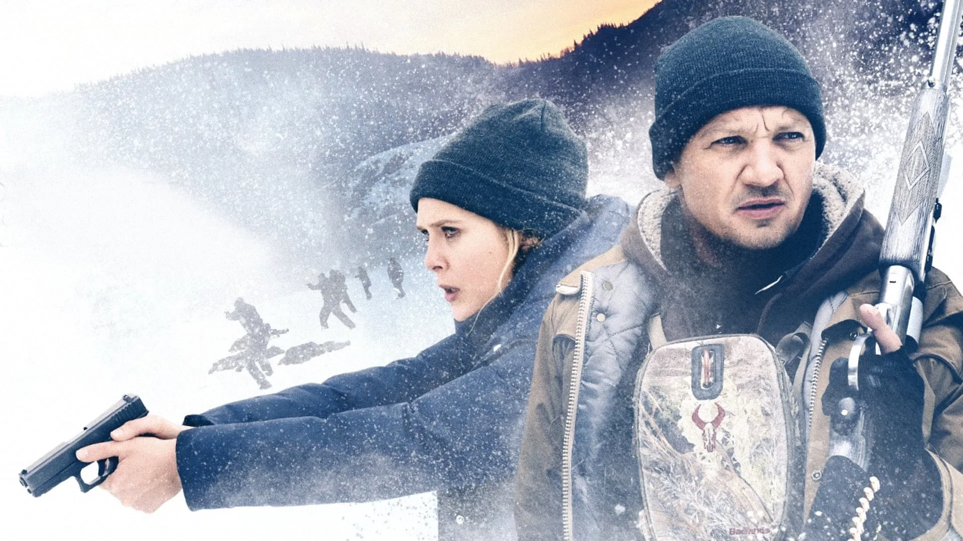 Elizabeth Olsen and Jeremy Renner in Wind River (2017)