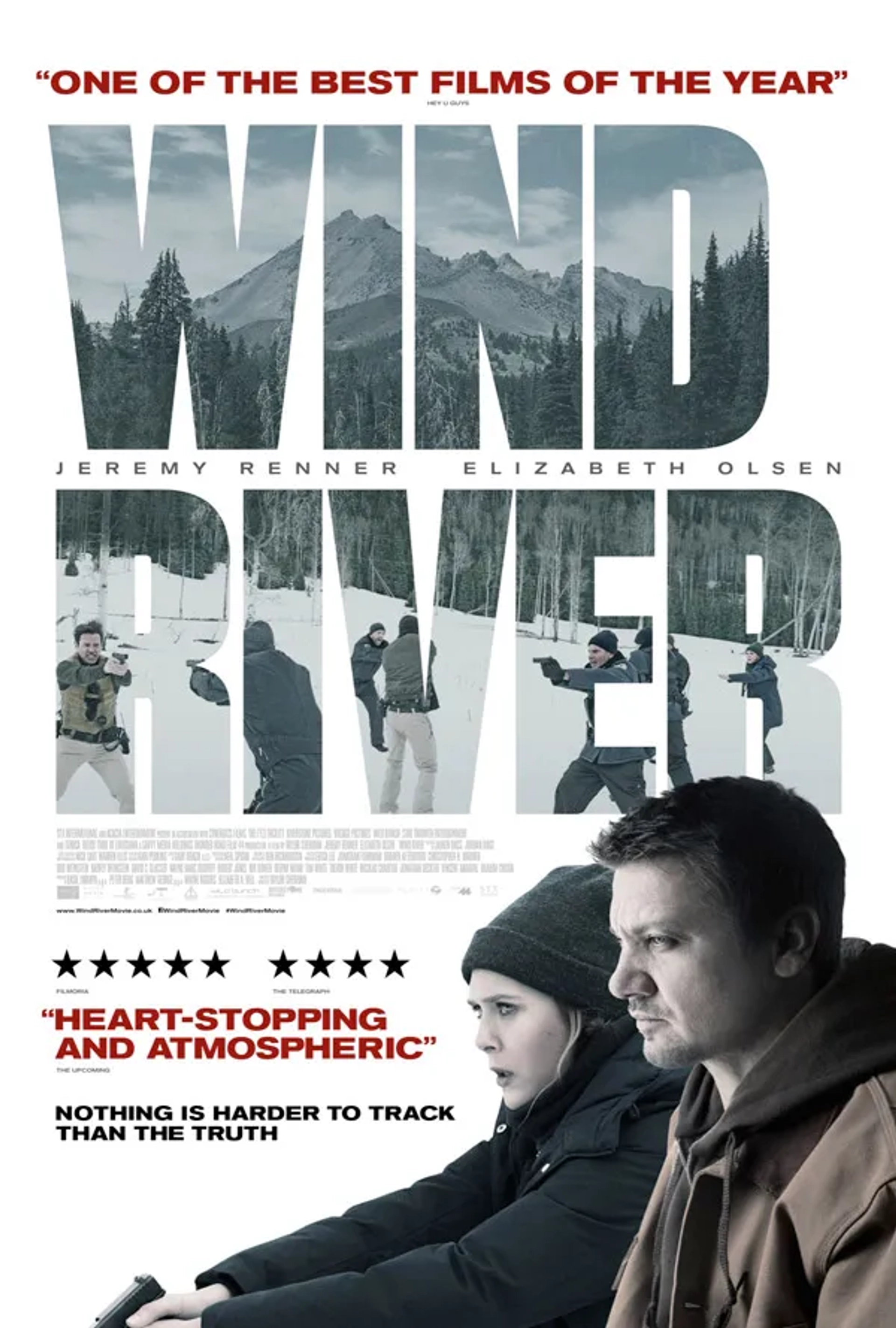 Elizabeth Olsen and Jeremy Renner in Wind River (2017)