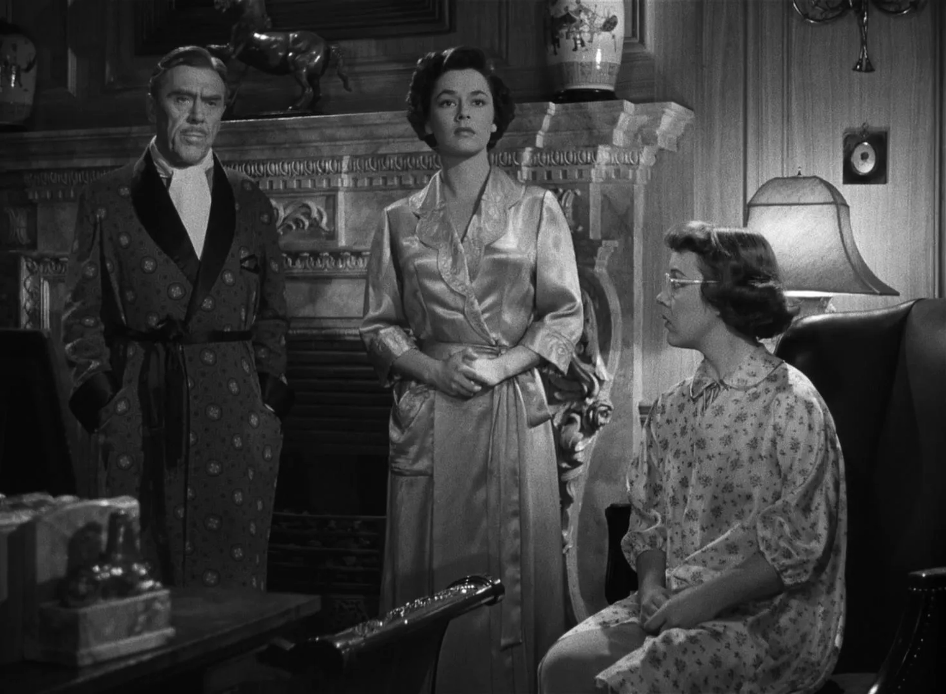 Leo G. Carroll, Patricia Hitchcock, and Ruth Roman in Strangers on a Train (1951)