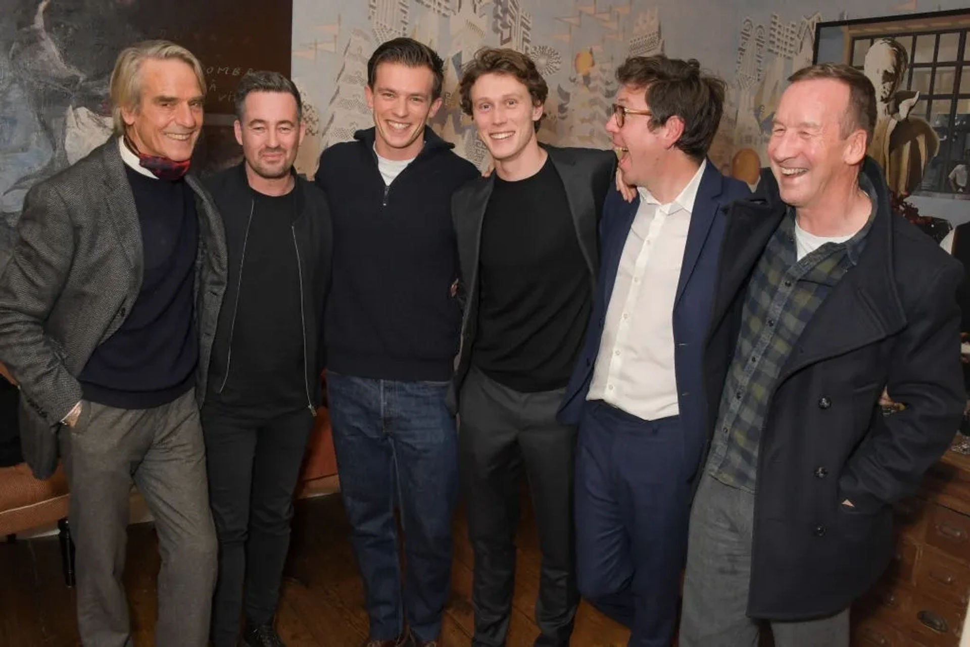 Jeremy Irons, Andrew Eaton, George MacKay, Jannis Niewöhner, Christian Schwochow, and Ben Power at an event for Munich: The Edge of War (2021)