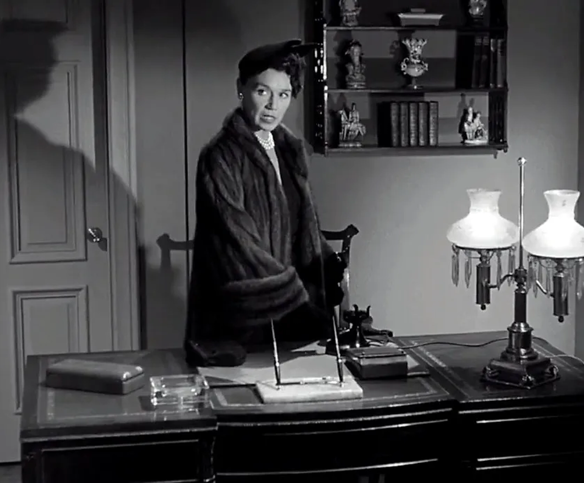 Jeanette Nolan in The Big Heat (1953)