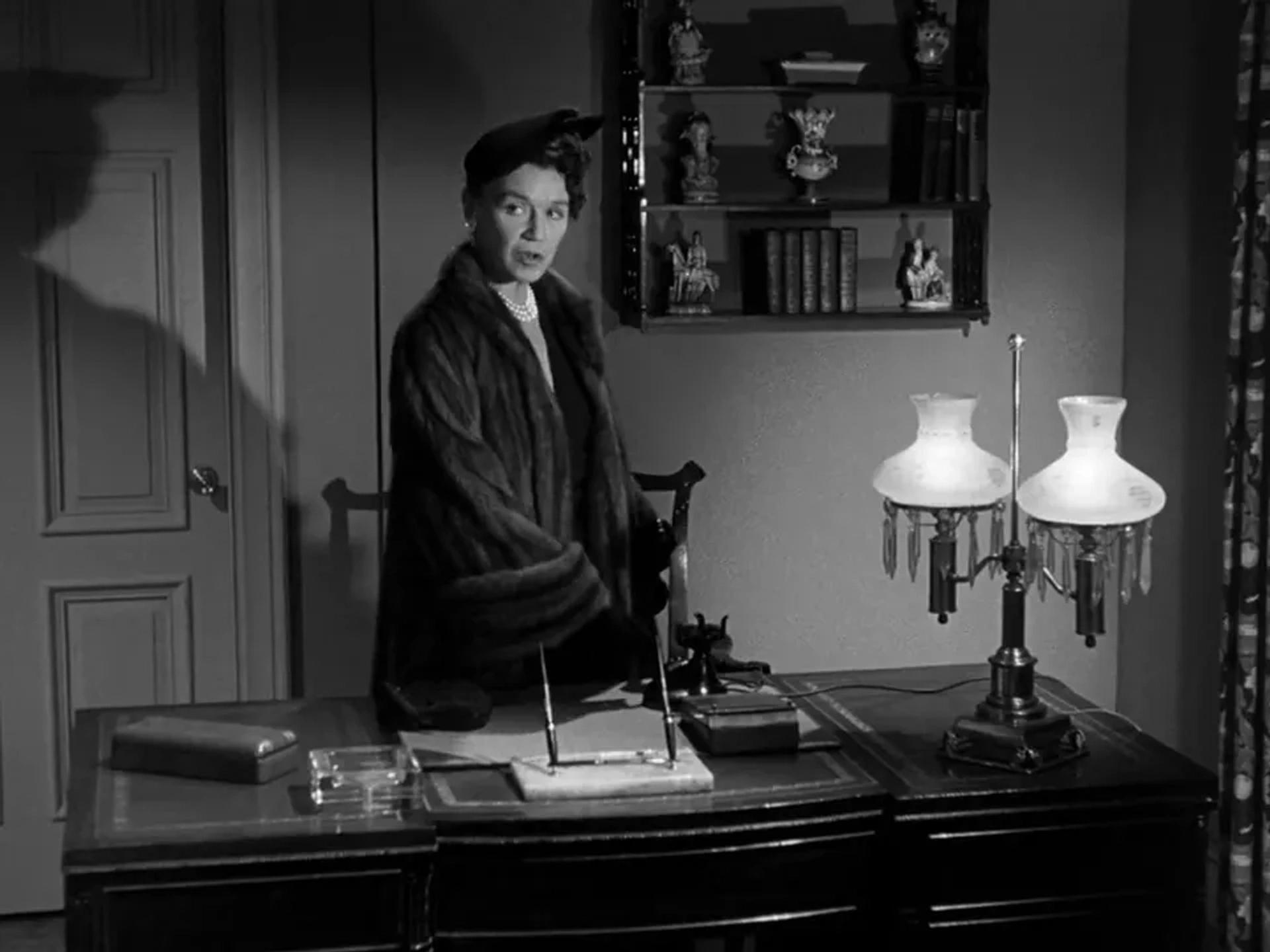 Jeanette Nolan in The Big Heat (1953)